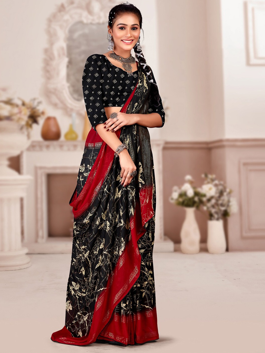 

Mitera Ethnic Motifs Pure Georgette Bagh Saree, Black