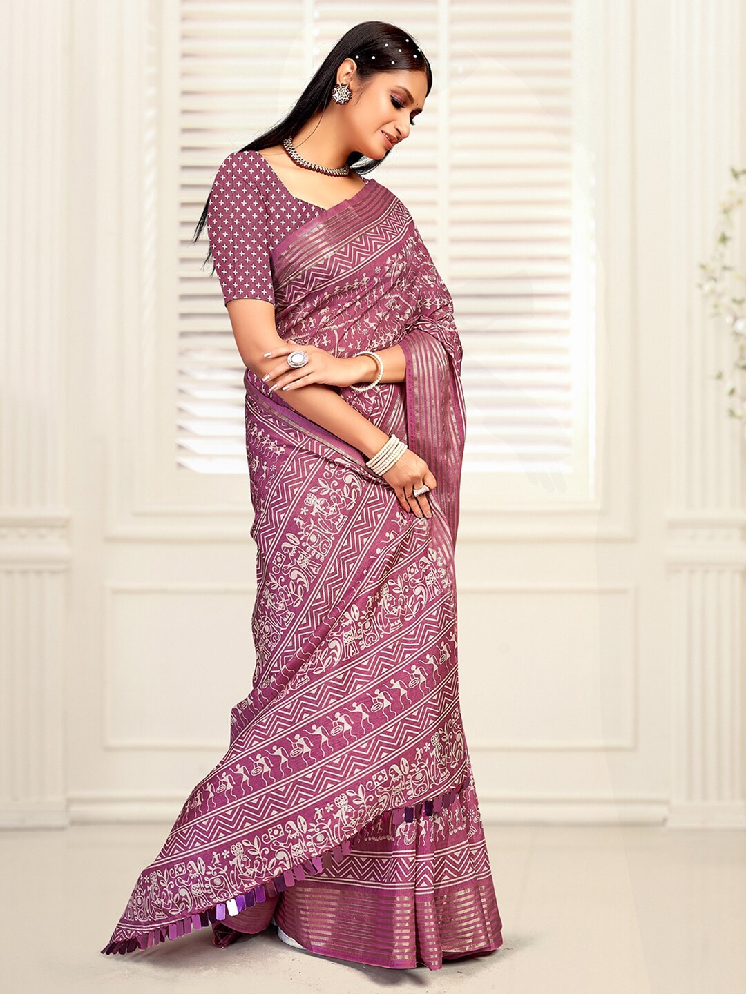 

Mitera Warli Printed Zari Sungudi Saree, Pink