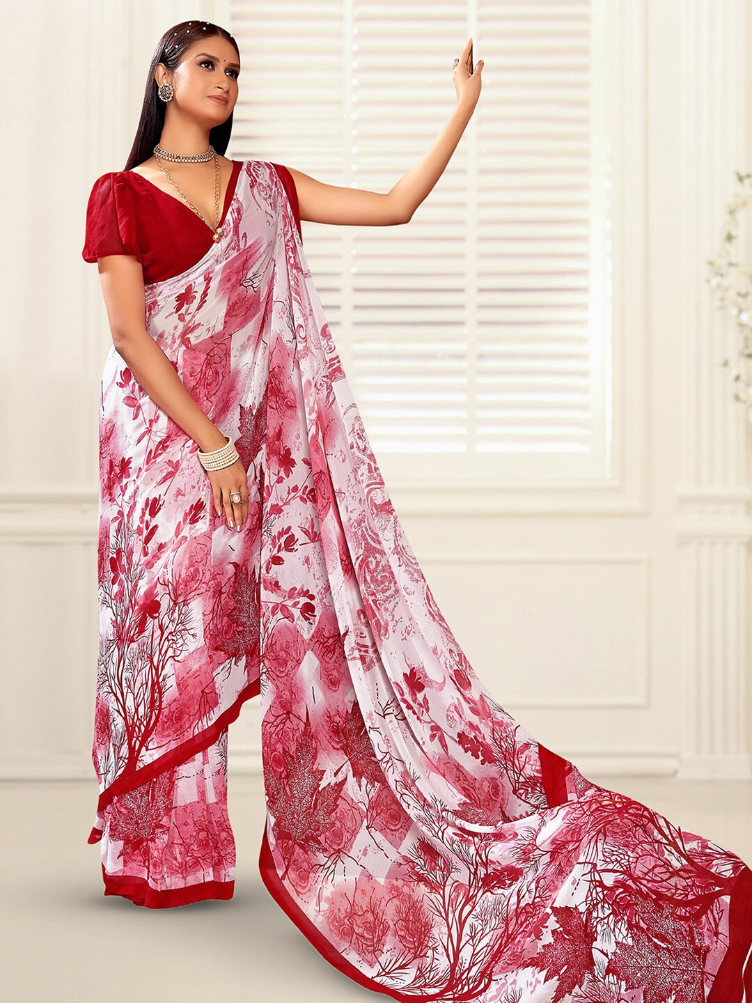 

Mitera Floral Printed Pure Georgette Bagh Saree, White