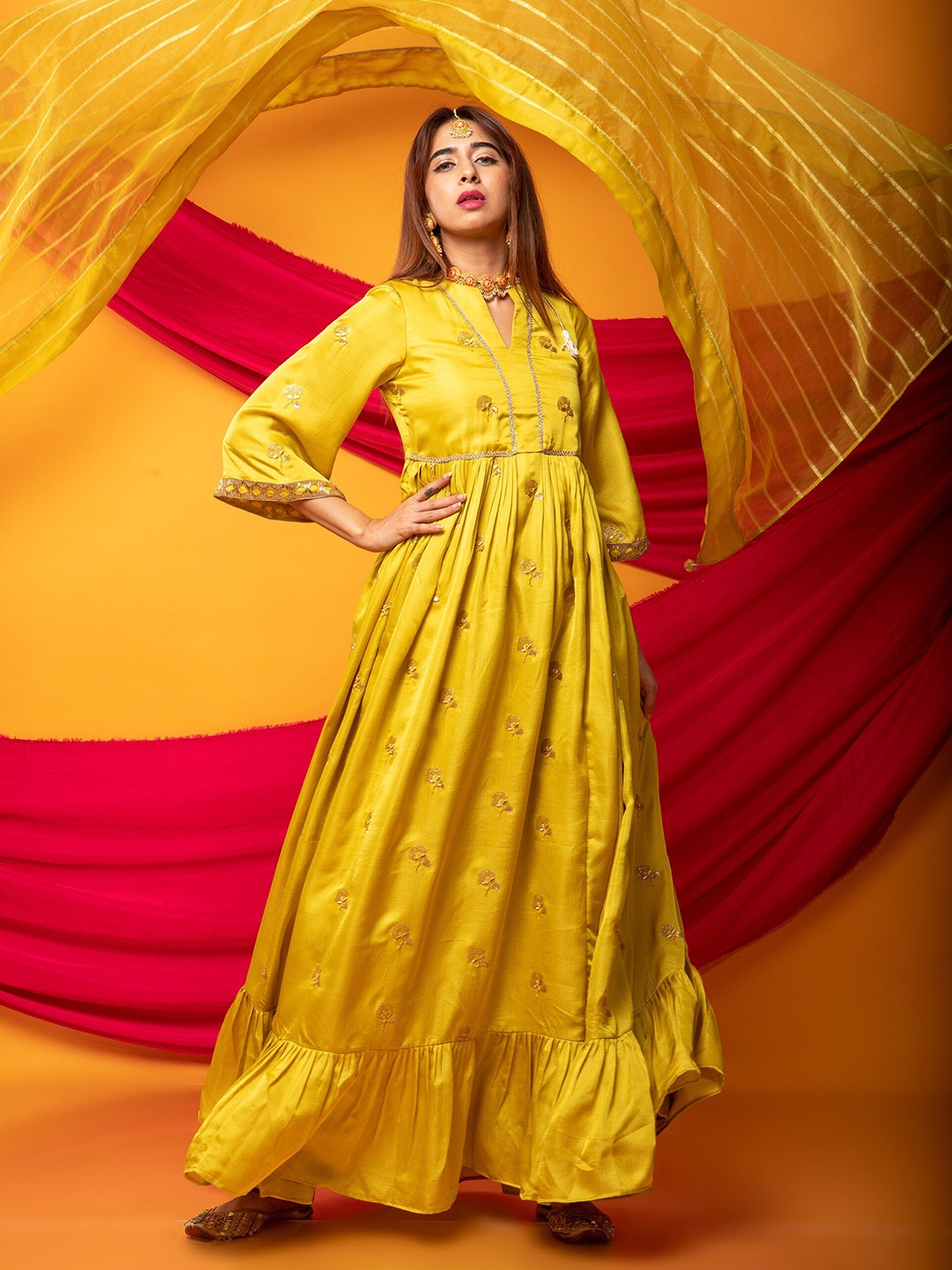 

Monk & Mei V- Neck Flared Sleeves Gotta Patti Anarkali Kurta, Yellow