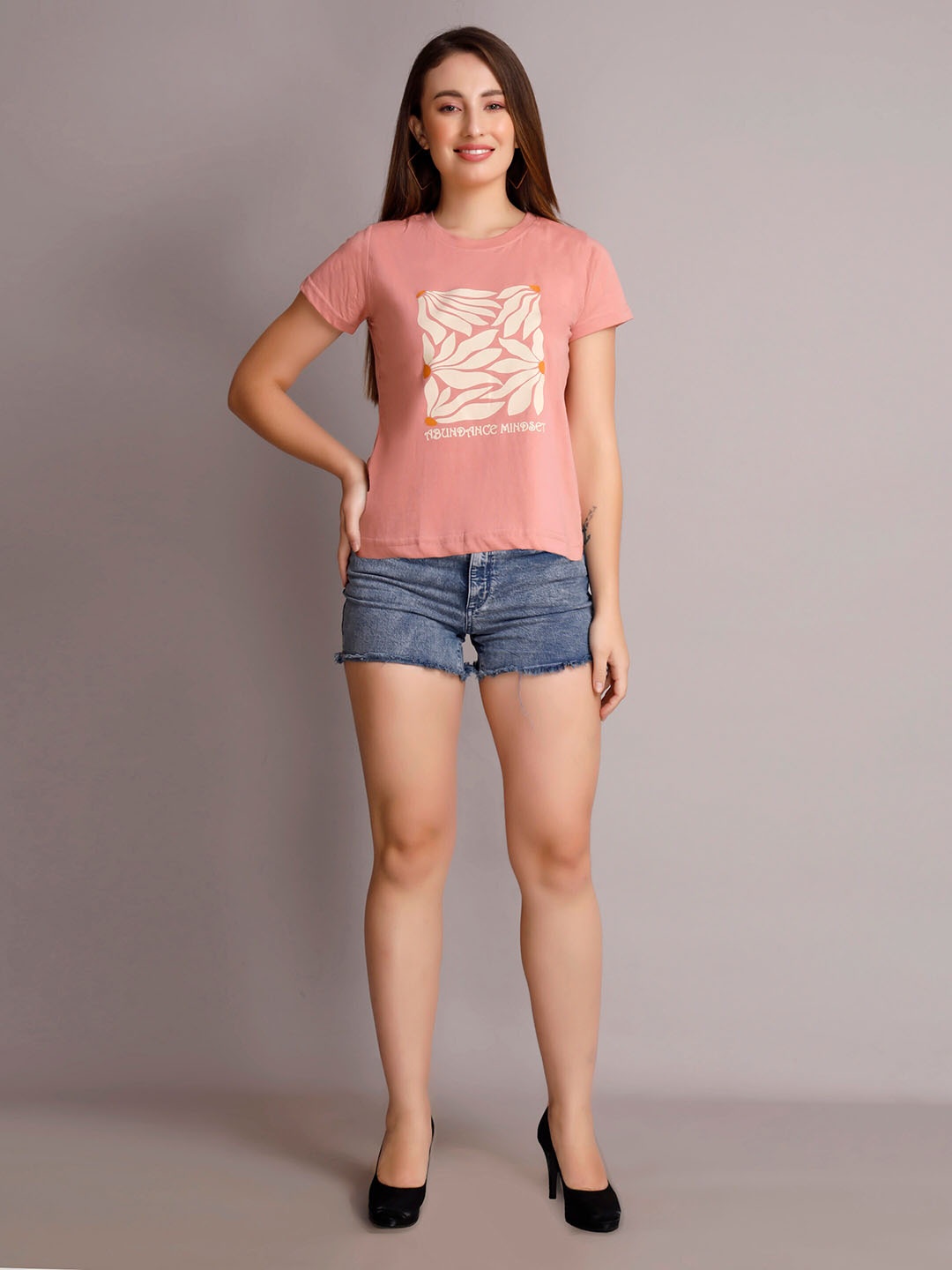 

VISO Round Neck Typography Printed T-shirt, Pink