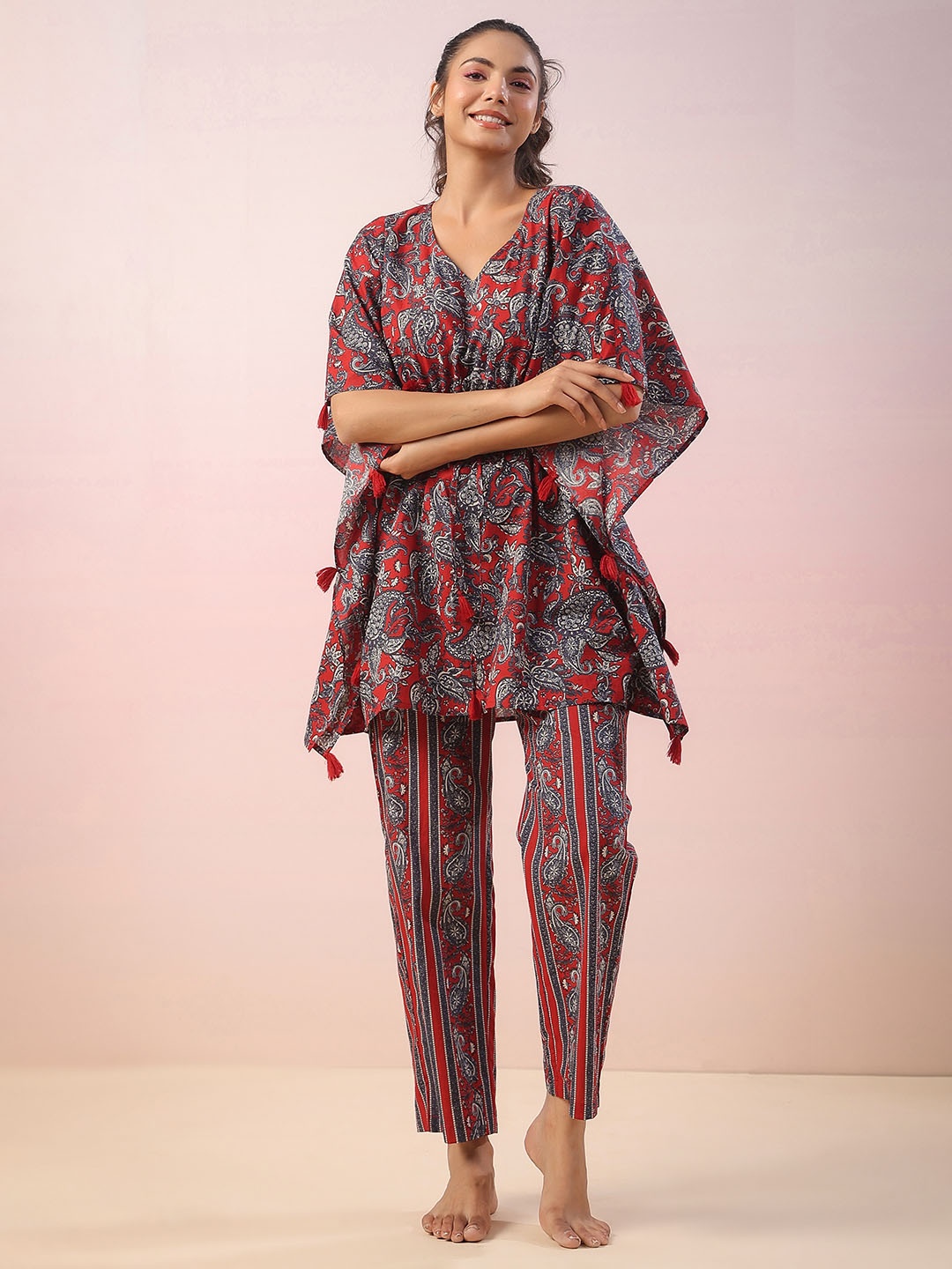 

JISORA Printed Pure Cotton V-Neck Night suit, Maroon