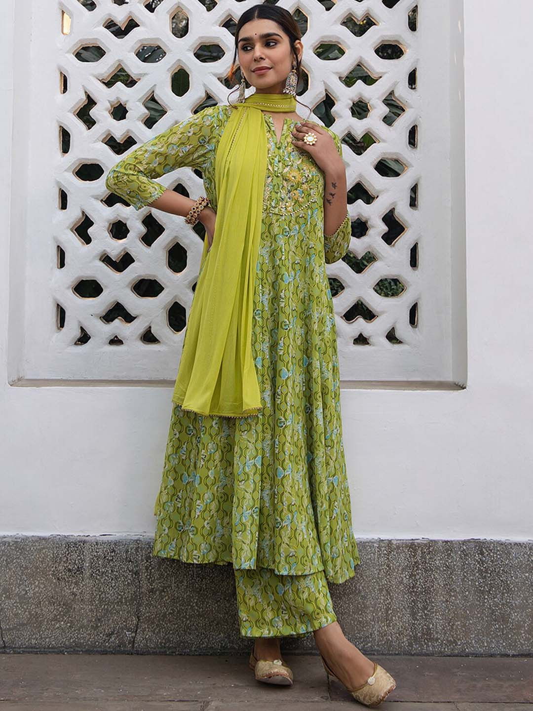 

Janasya Floral Printed Regular Gotta Patti Kurta with Palazzos & With Dupatta, Lime green