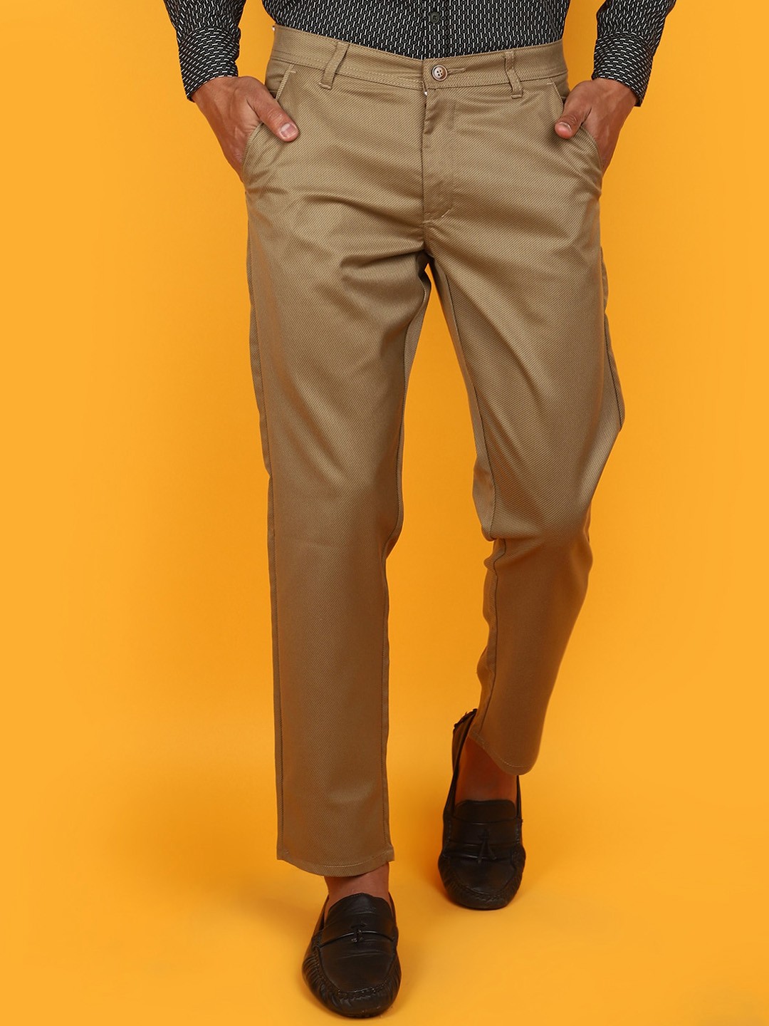 

V-Mart Men Mid-Rise Cotton Trousers, Khaki
