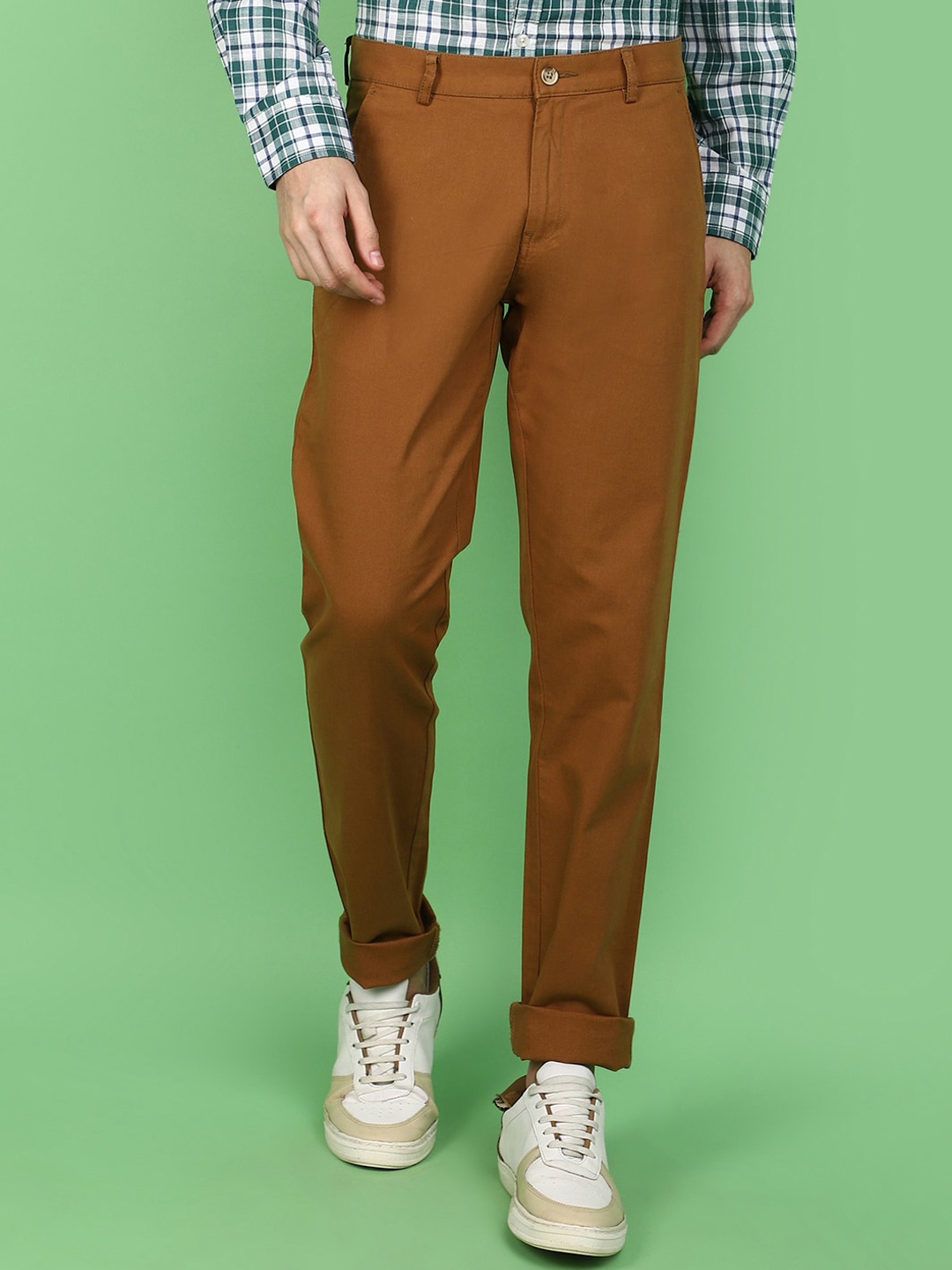

V-Mart Men Slim Fit Mid-Rise Cotton Trousers, Khaki