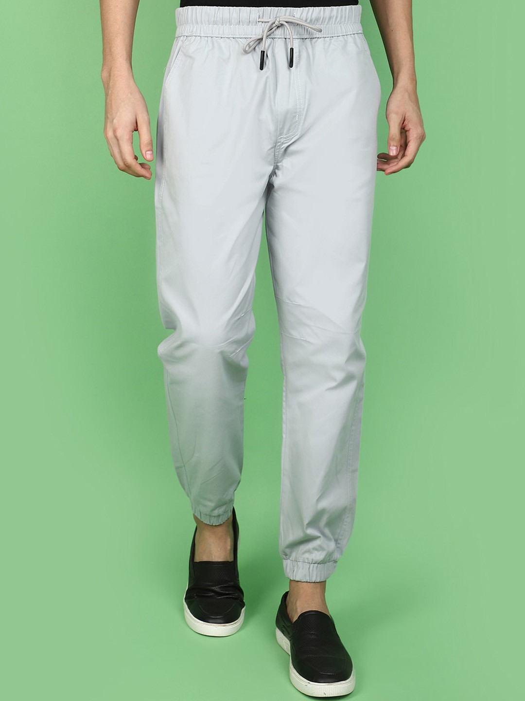 

V-Mart Men Mid-Rise Cotton Joggers Trousers, Grey