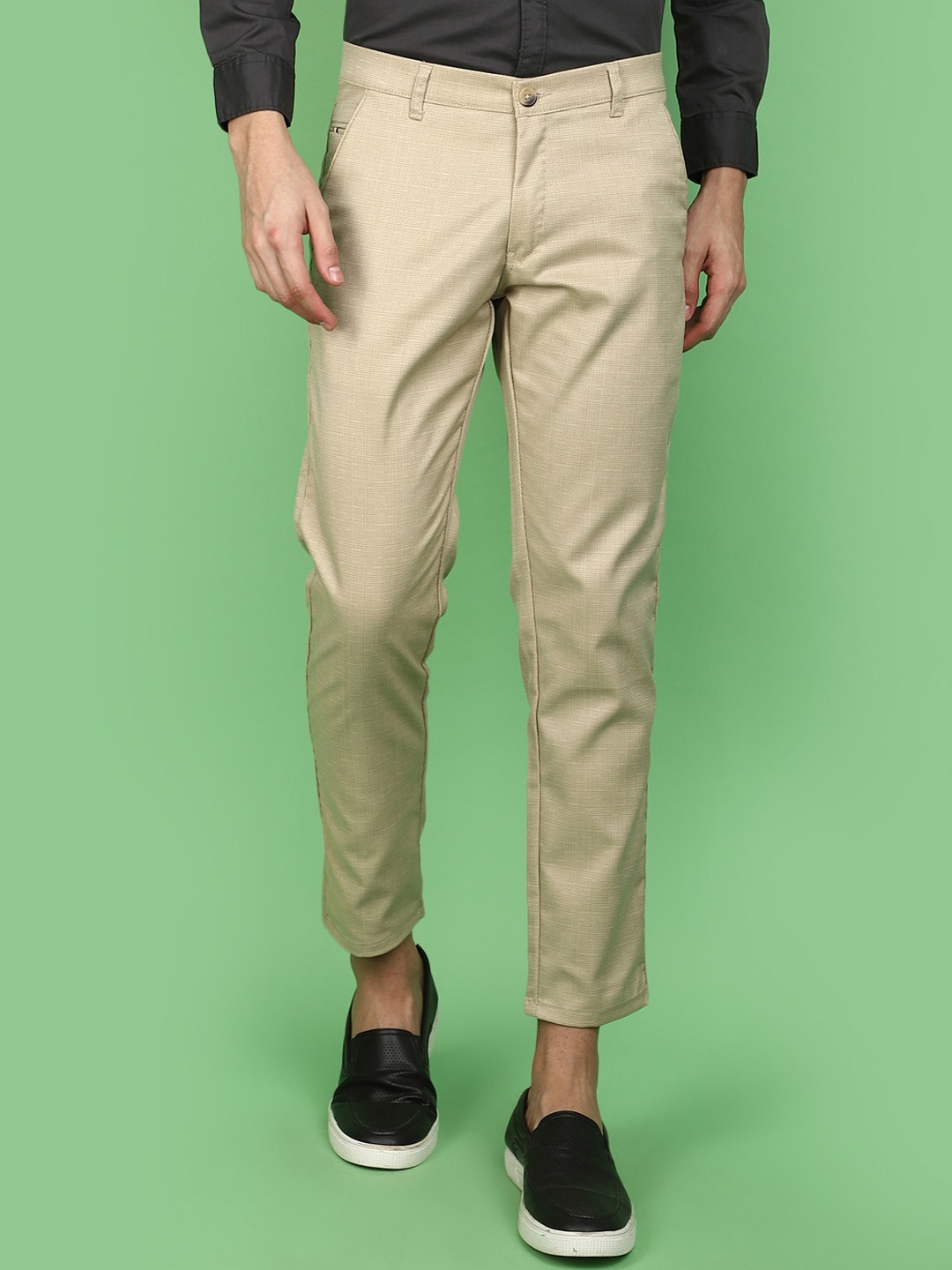 

V-Mart Men Mid-Rise Regular Fit Regular Trouser, Grey
