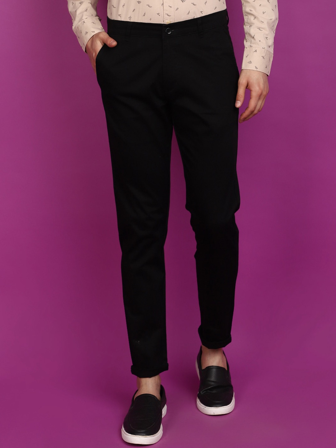 

V-Mart Men Mid-Rise Slim Fit Chinos Trouser, Black