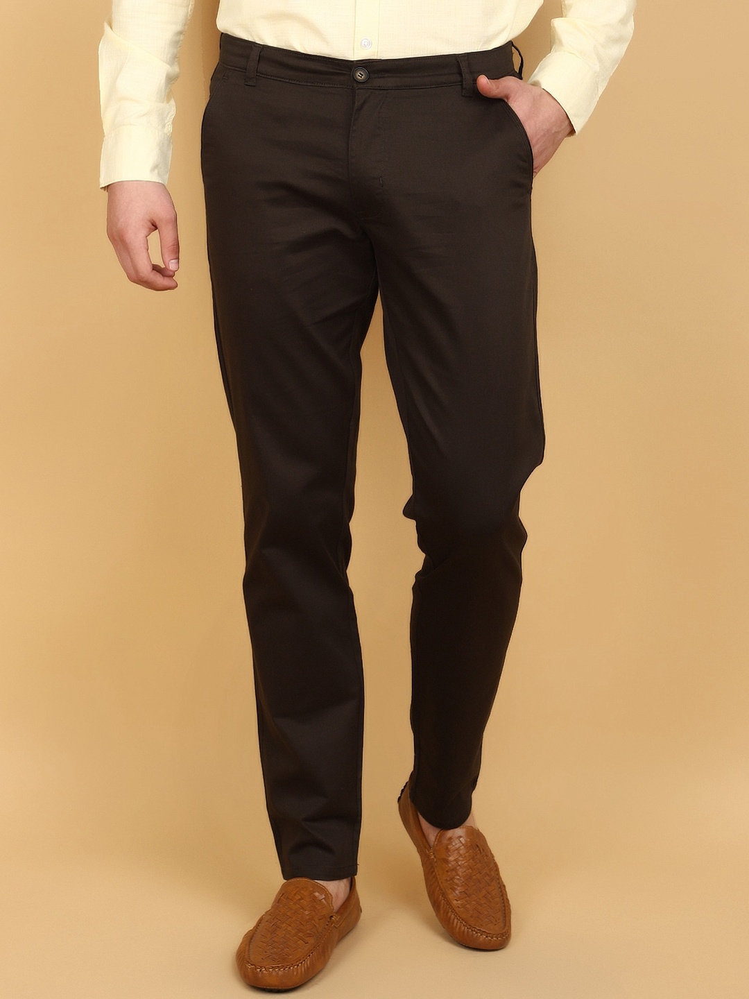 

V-Mart Men Mid-Rise Regular Fit Chinos Trouser, Brown