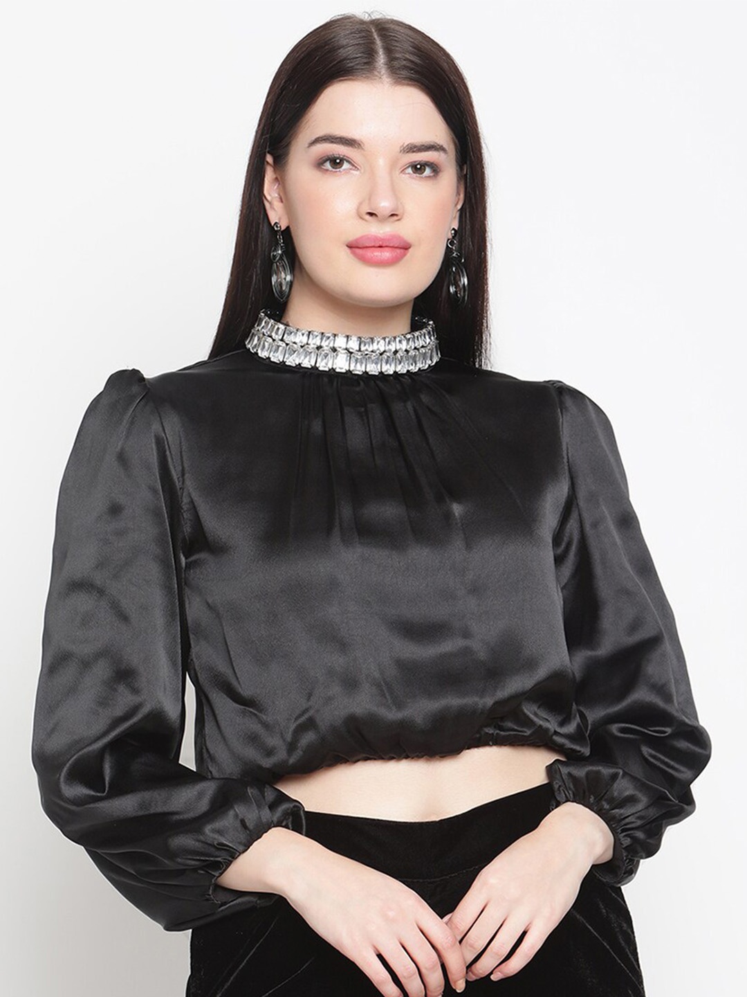 

Amagyaa High Neck Long Sleeves Velvet Crop Top, Black