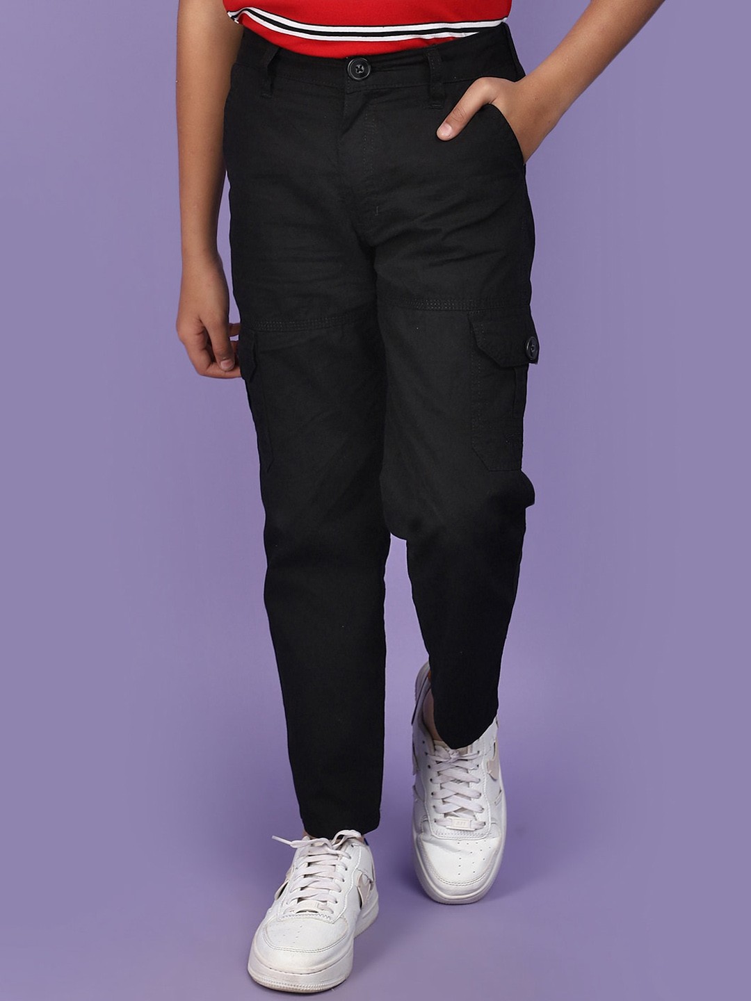 

V-Mart Boys Mid-Rise Cotton Cargos Trousers, Black