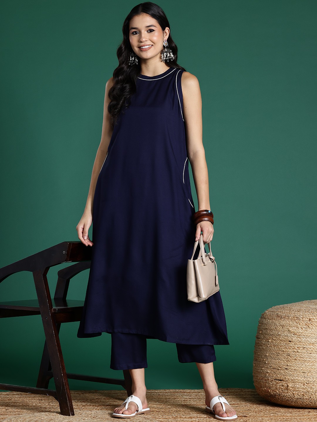 

Sangria Women Solid Regular Kurta with Palazzos, Blue