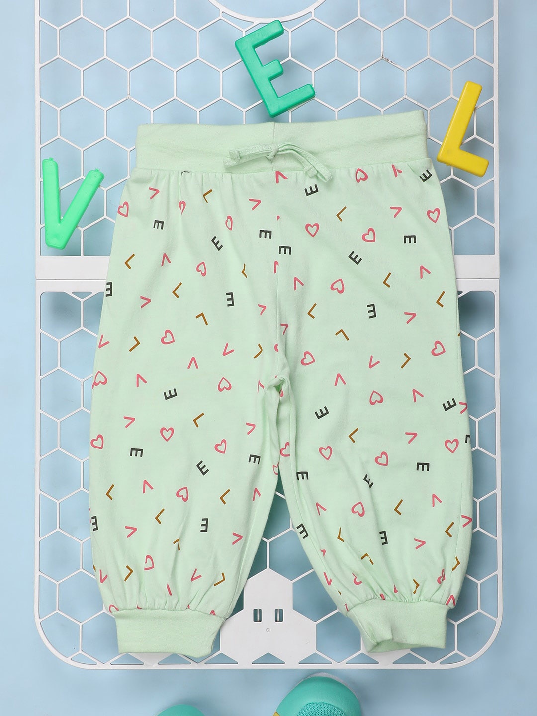 

V-Mart Girls Typography Printed Cotton Capri, Green
