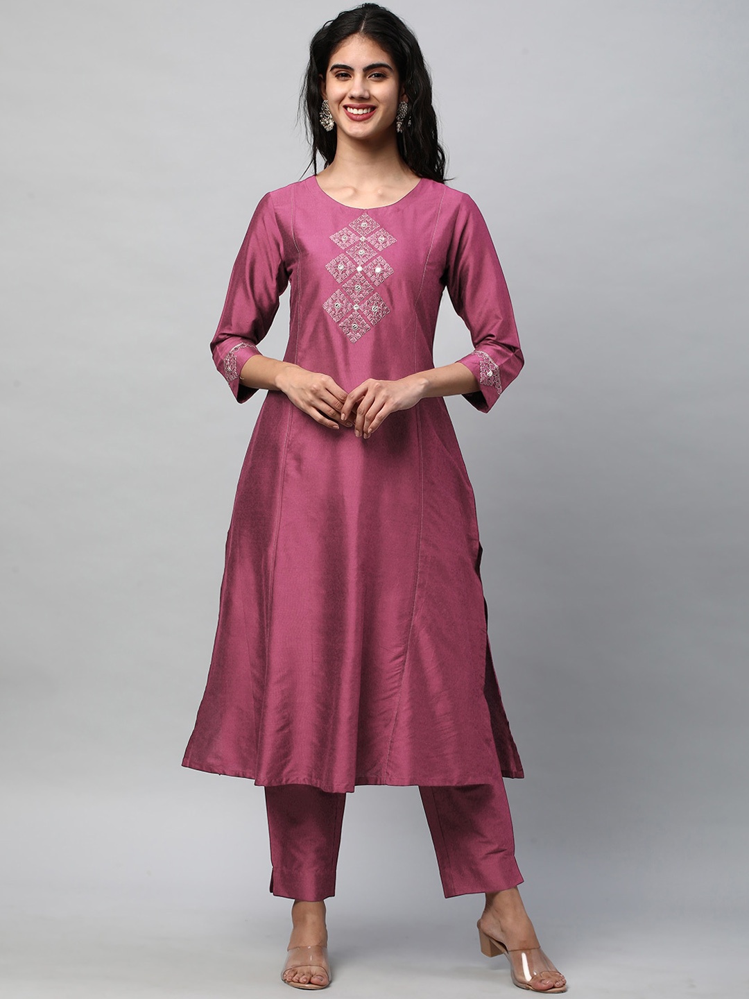 

KAMI KUBI Ethnic Motifs Embroidered A-Line Kurta, Purple