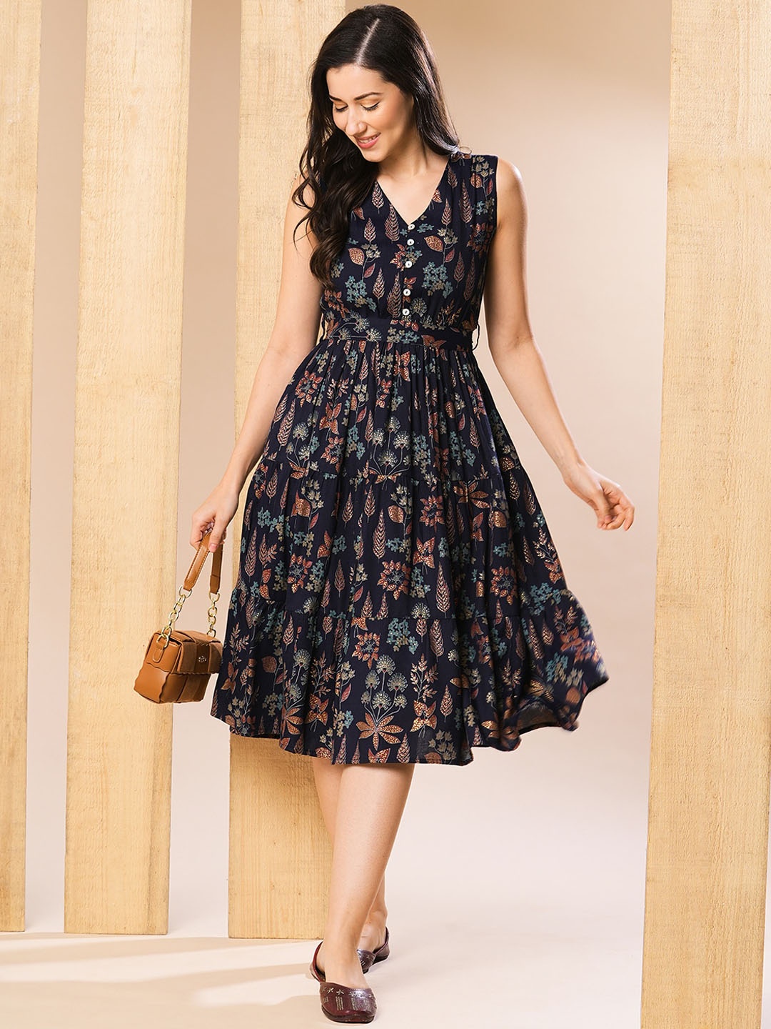 

Globus Floral V-Neck Waist Tie-Up Belted Tiered Fit & Flare Fusion Midi Dress, Navy blue
