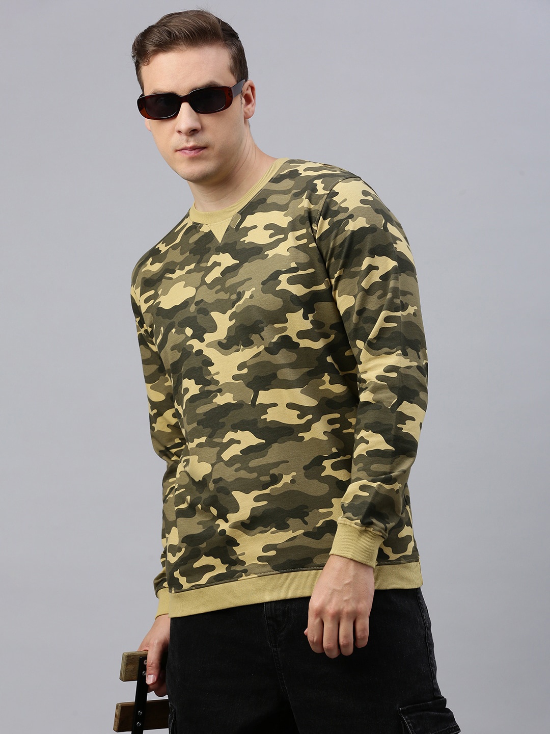 

ZEDD Camouflage Printed Round Neck Long Sleeves Regular Fit T-shirt, Green