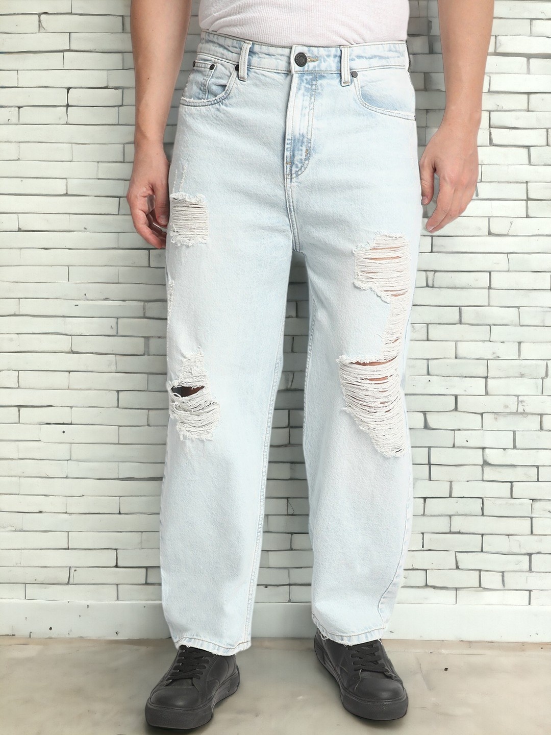 

Bene Kleed Men Baggy Fit Highly Distressed Heavy Fade Pure Cotton Jeans, Blue