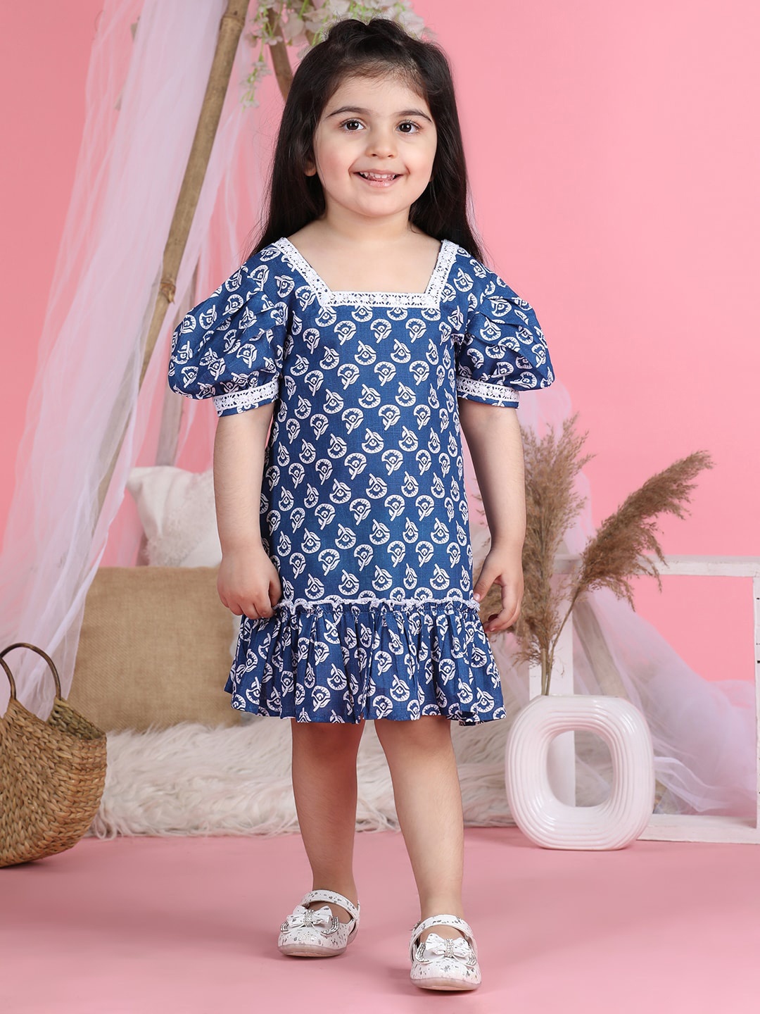 

Cutiekins Girls Floral Printed Cotton Puff Sleeve Drop-Waist Dress, Navy blue