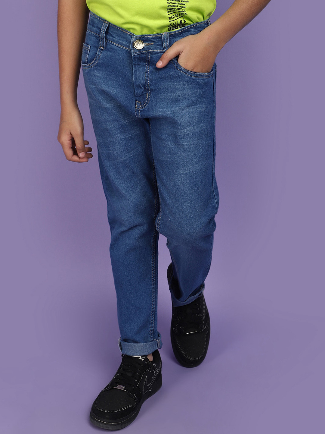 

V-Mart Boys Mid-Rise Clean Look Light Fade Jeans, Blue