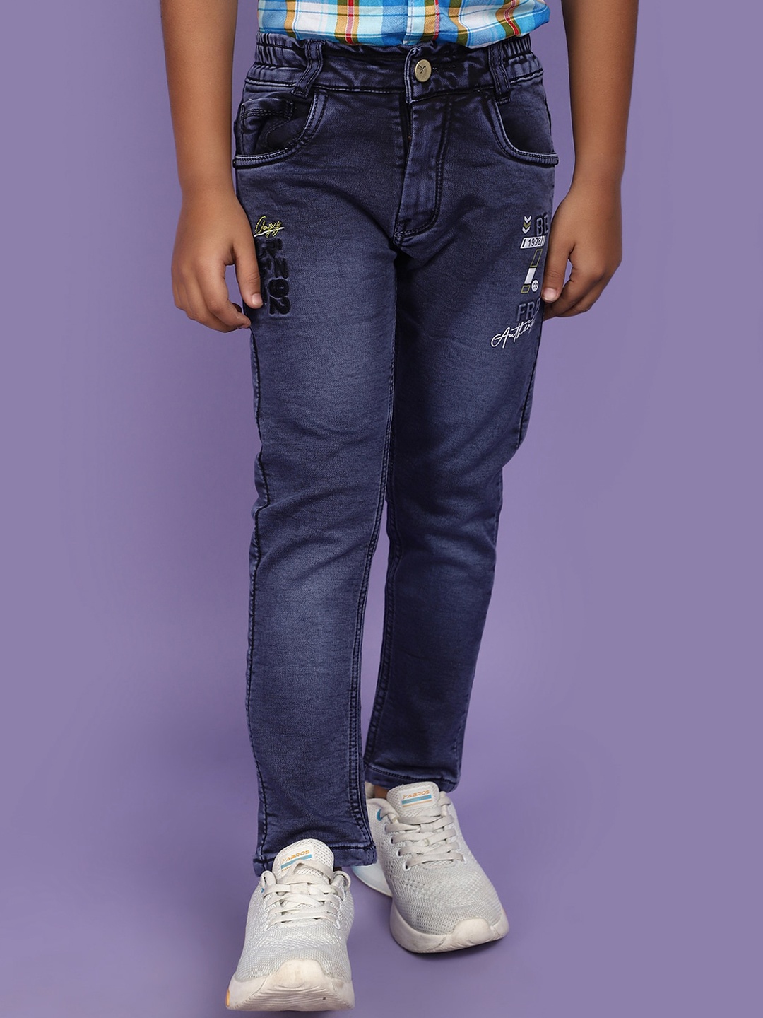 

V-Mart Boys Mid-Rise Low Distress Light Fade Jeans, Blue