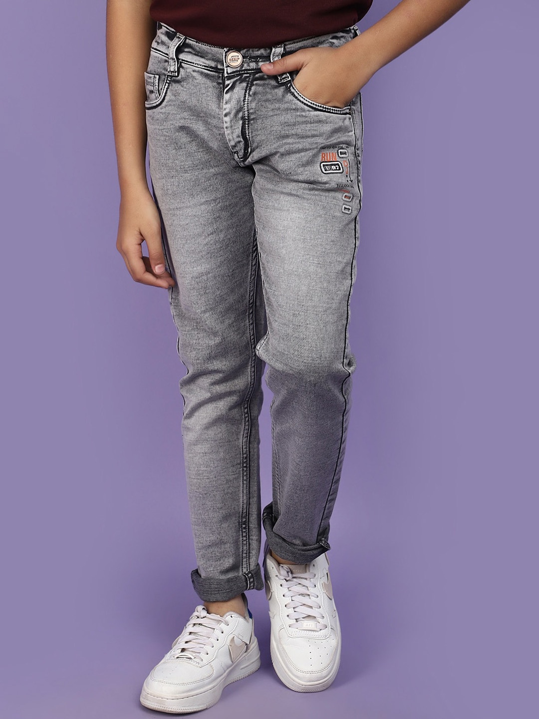 

V-Mart Boys Mid-Rise Low Distress Heavy Fade Jeans, Grey