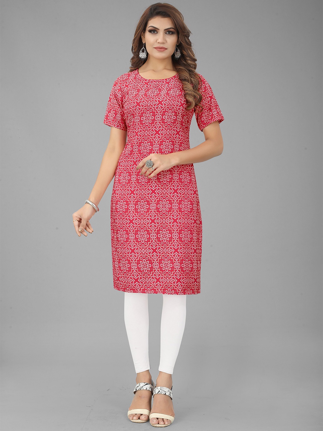 

Kiwie Bandhani Printed Short Sleeves Straight Kurta, Red