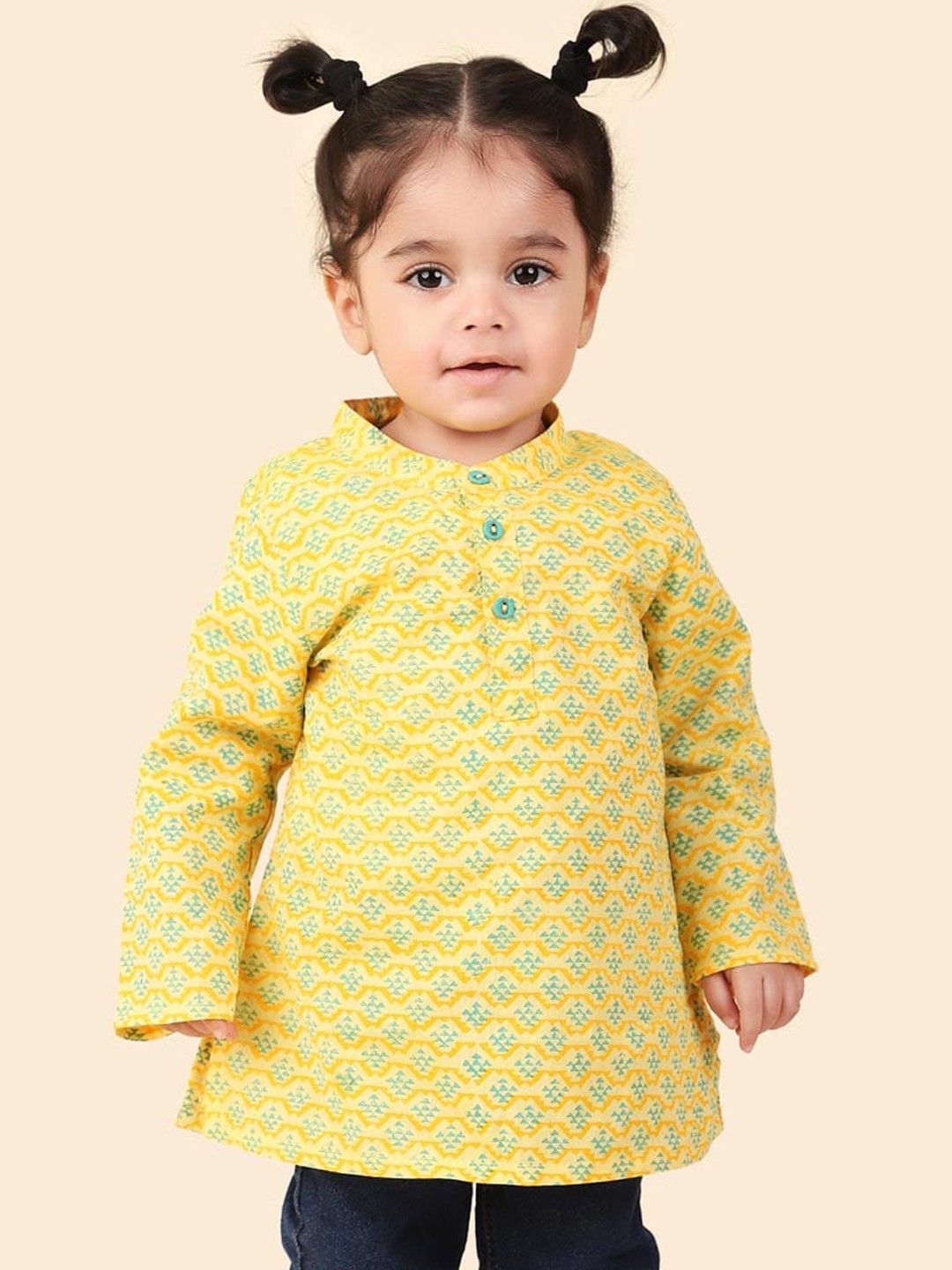 

Fabindia Boys Ethnic Motifs Band Collar Long Sleeves Cotton Straight Kurta, Yellow