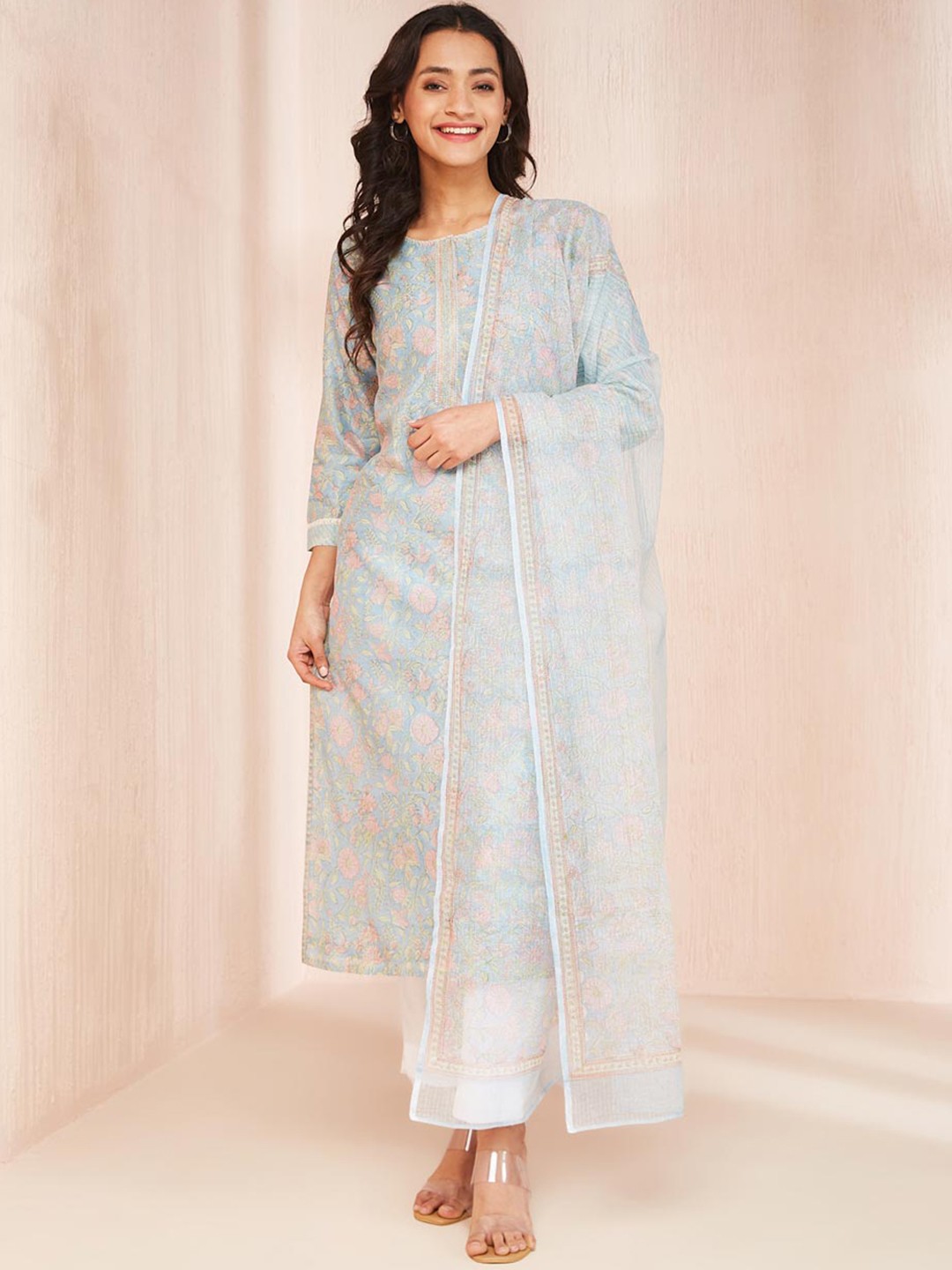 

Fabindia Floral Printed Three-Quarter Sleeves Straight Kurta & Dupatta, Blue