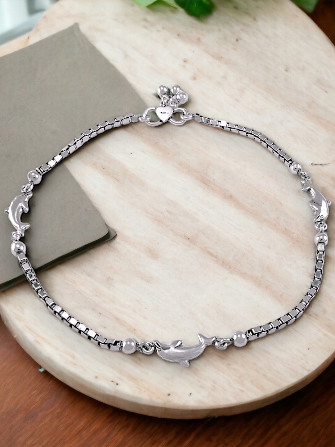 

Taraash Sterling Silver Anklet