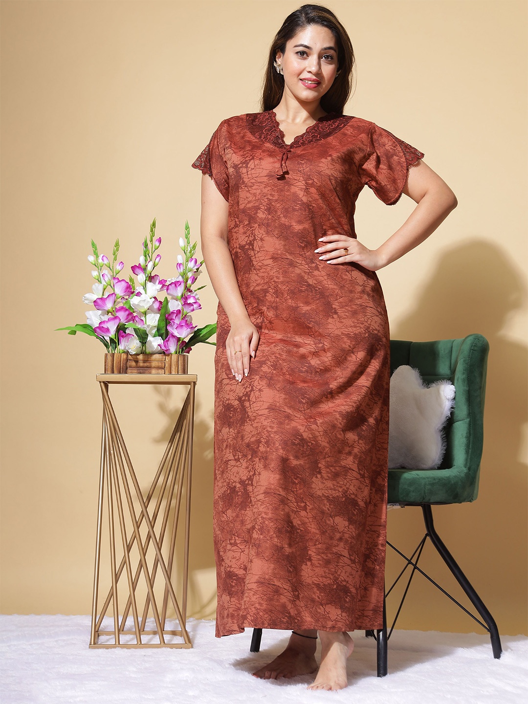 

9shines Label Abstract Printed V-Neck Maxi Nightdress, Brown