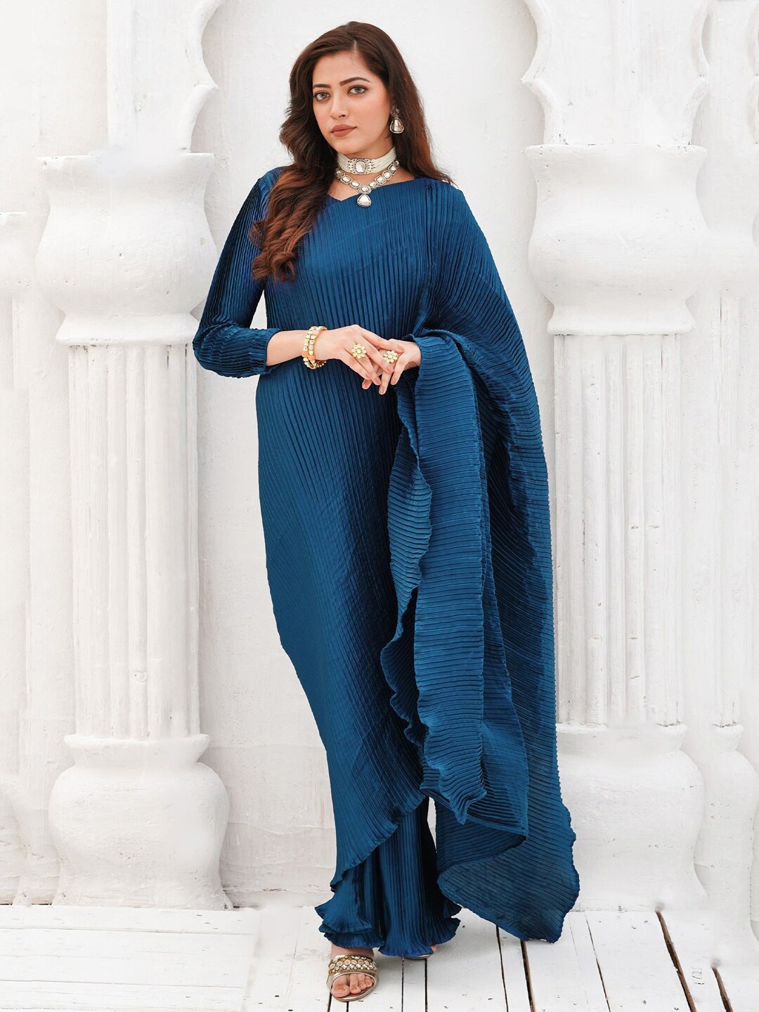 

BAESD Accordion Pleated Party Saree, Blue