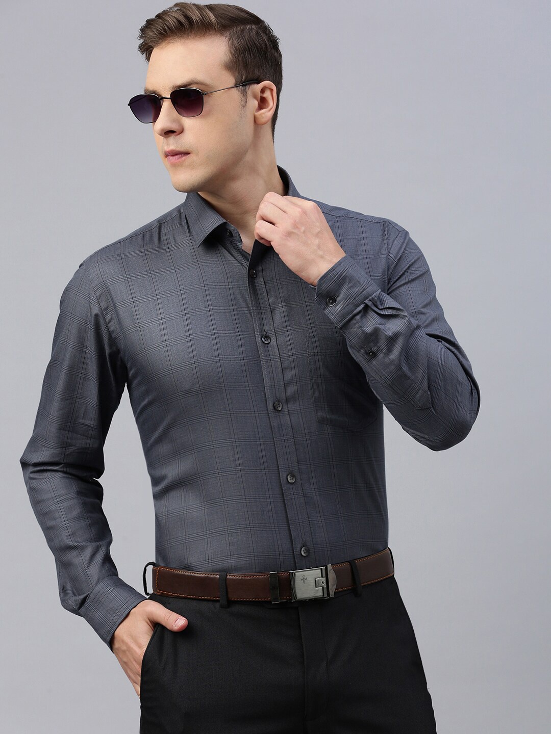 

ZEDD Classic Textured Opaque Cotton Casual Shirt, Grey