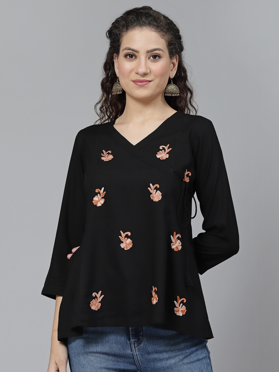 

QAZMI Floral Kashmiri Embroidered Angrakha Kurti, Black