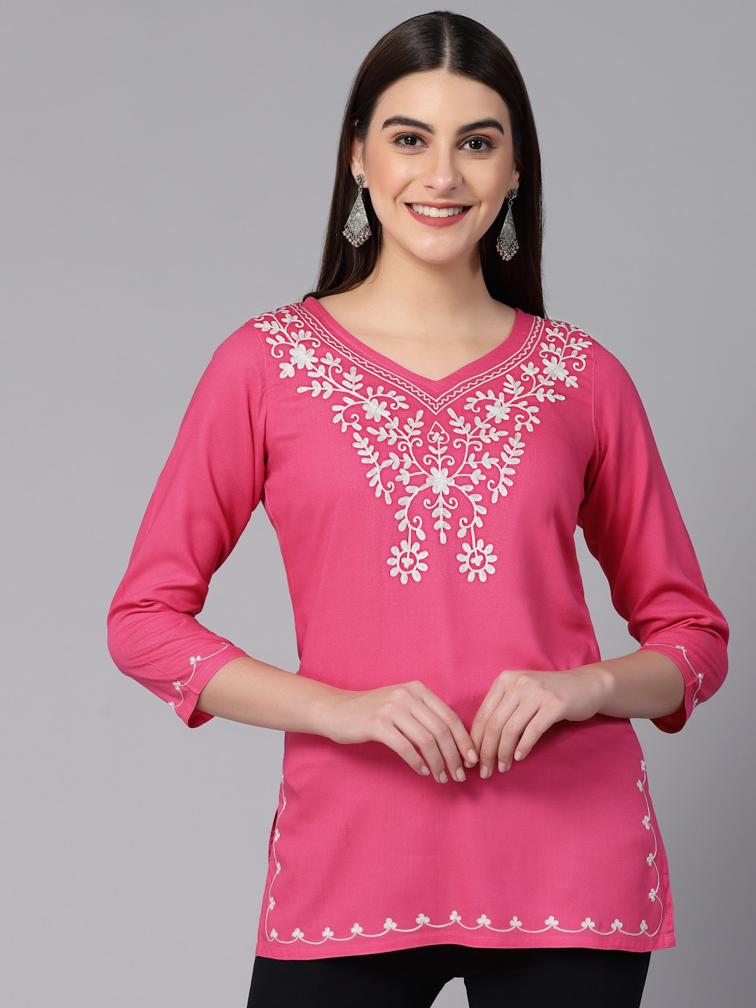 

QAZMI Aari Embroidered Pashmina Work V-Neck Straight Kurti, Pink