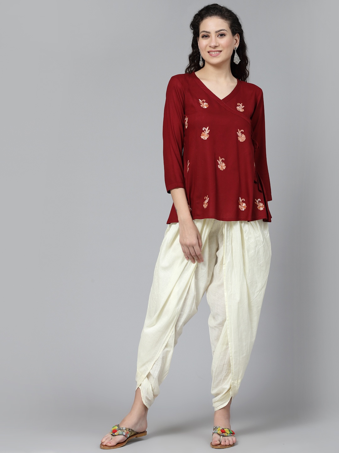 

QAZMI Floral Kashmiri Embroidered Angrakha Kurti, Maroon