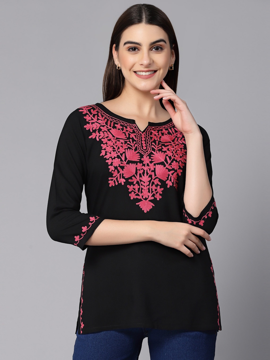 

QAZMI Mayra Kashmiri Floral Aari Work Straight Kurti, Black