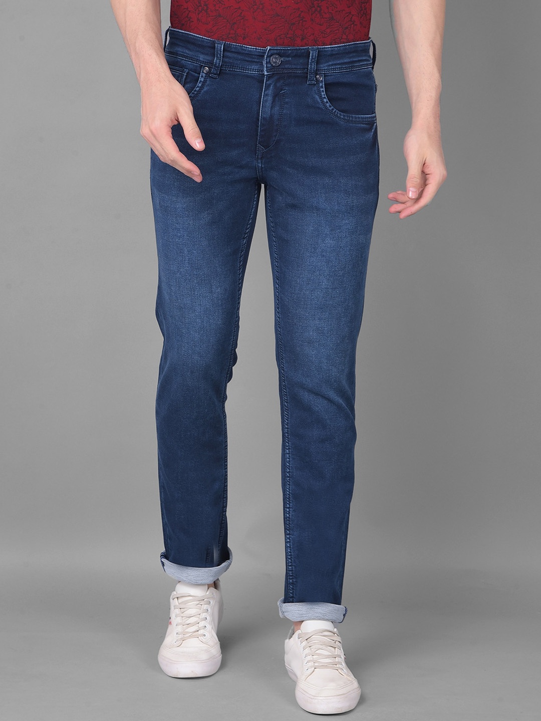 

Canary London Men Smart Slim Fit Low-Rise Light Fade Stretchable Jeans, Blue