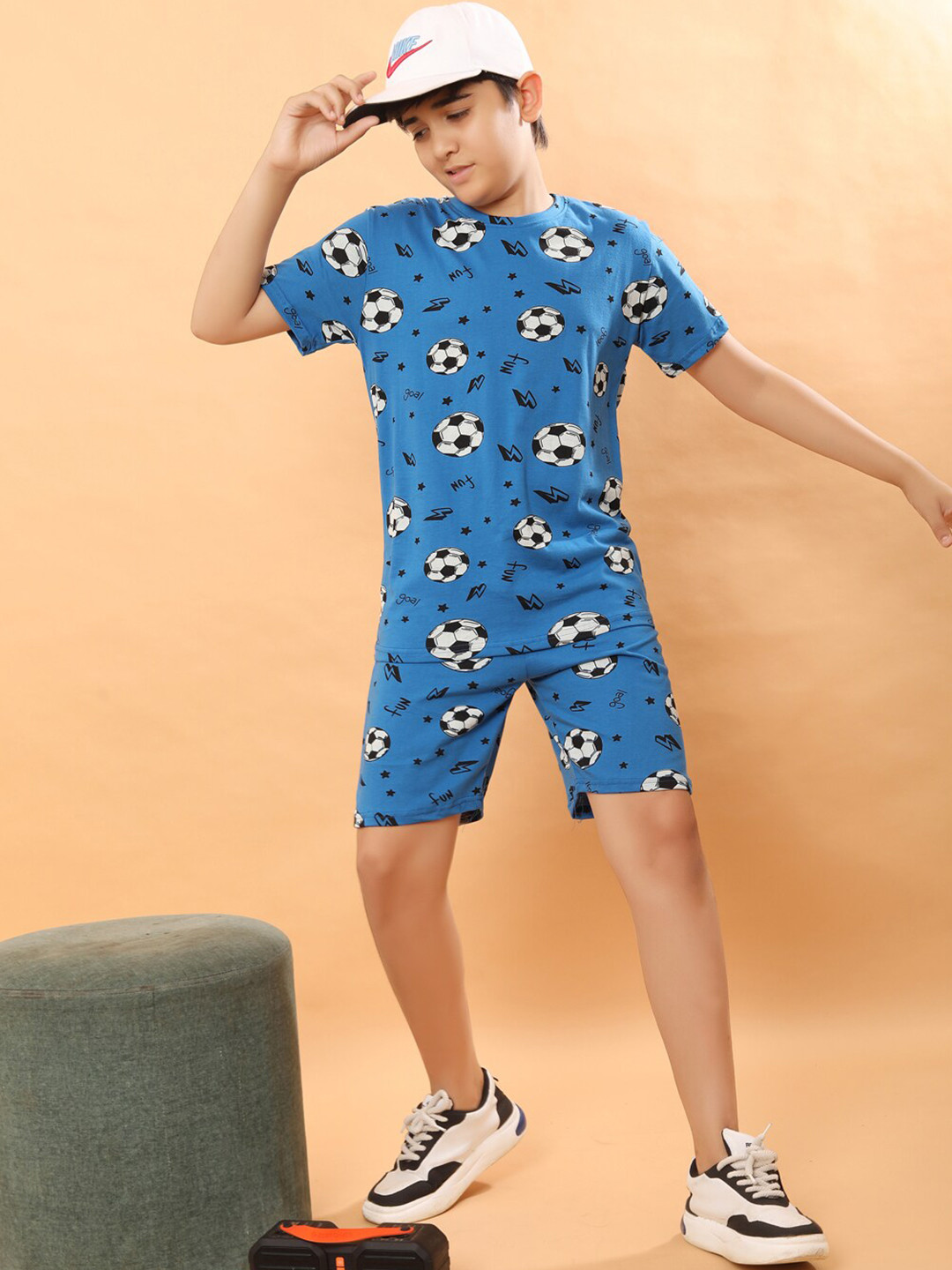 

Ninos Dreams Boys Printed Pure Cotton T-shirt with Shorts, Blue