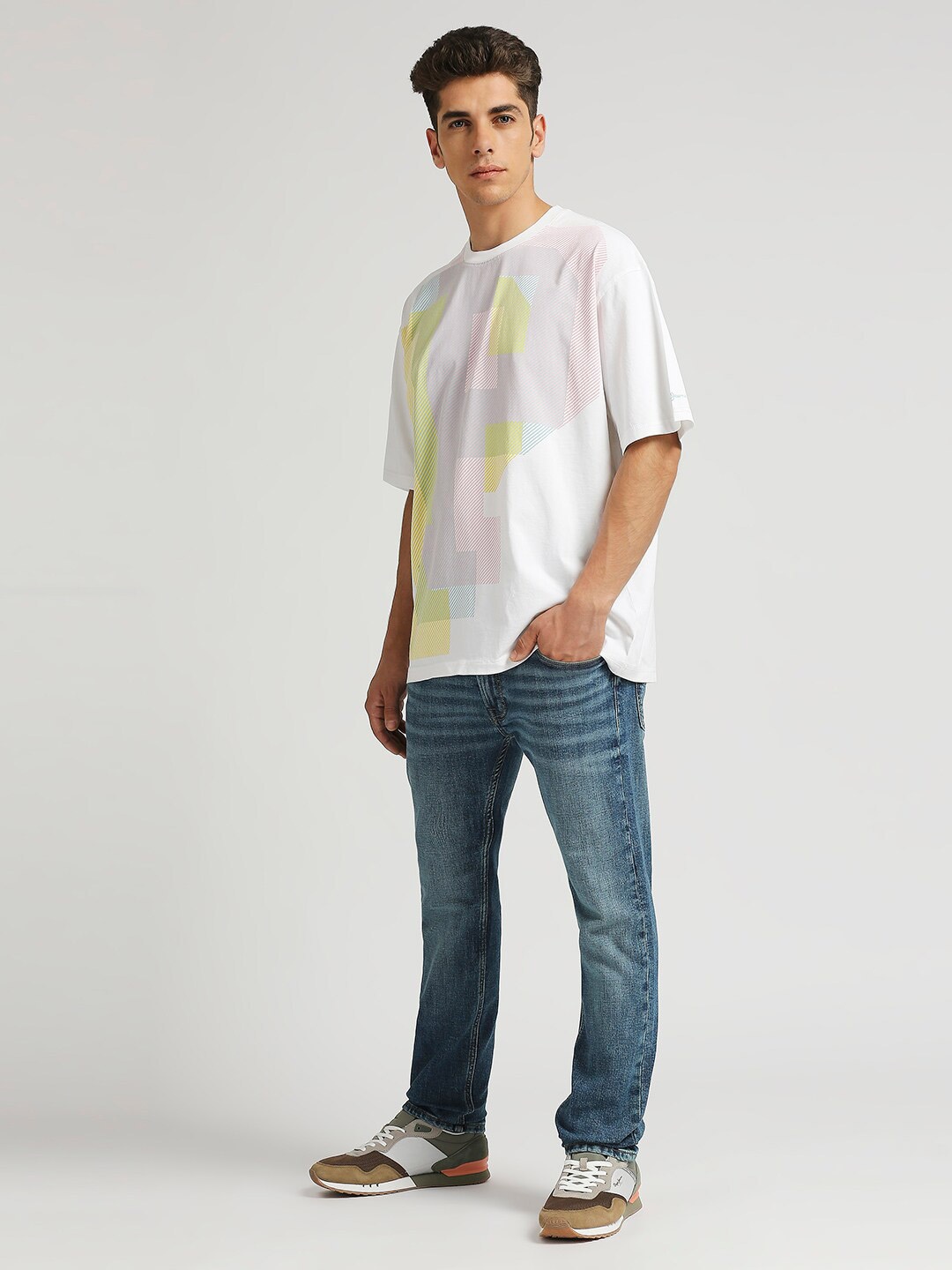 

Pepe Jeans Walter Graphic Printed Pure Cotton Oversized T-shirt, White