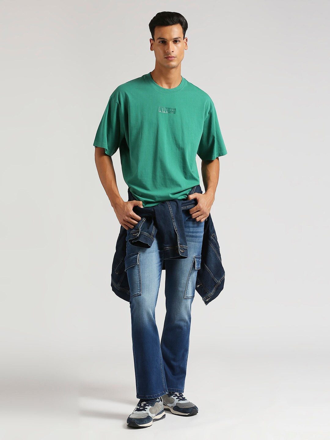 

Pepe Jeans Wayne Drop-Shoulder Sleeves Pure Cotton Oversized T-shirt, Green