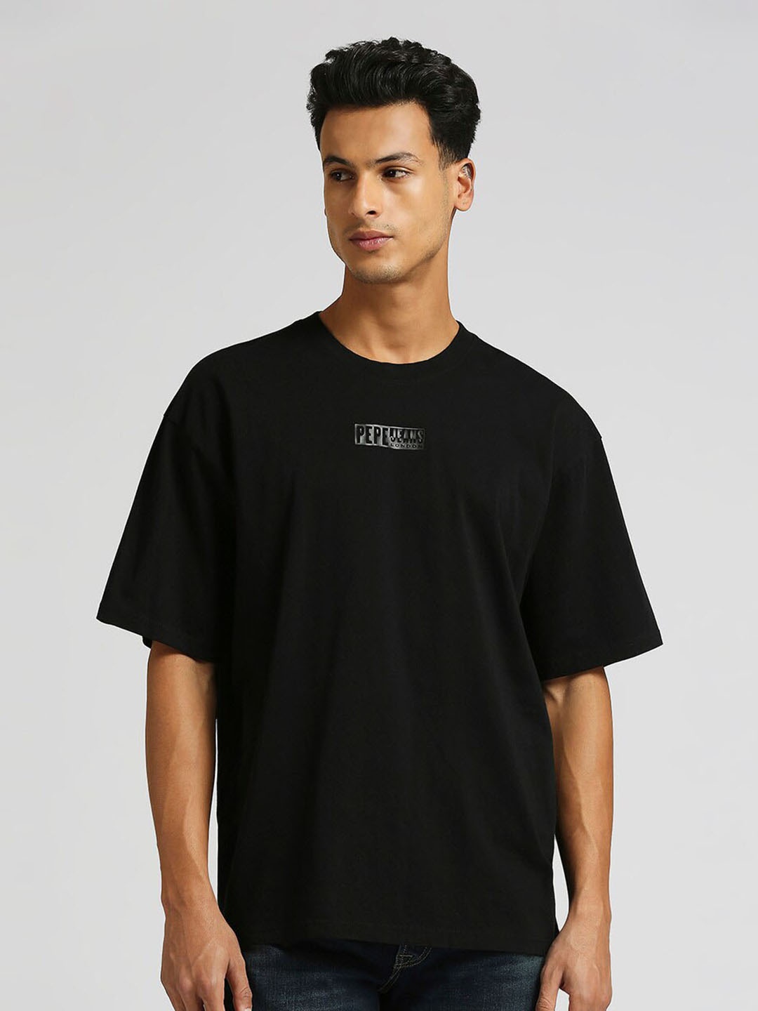 

Pepe Jeans Wayne Round Neck Pure Cotton Oversized T-shirt, Black