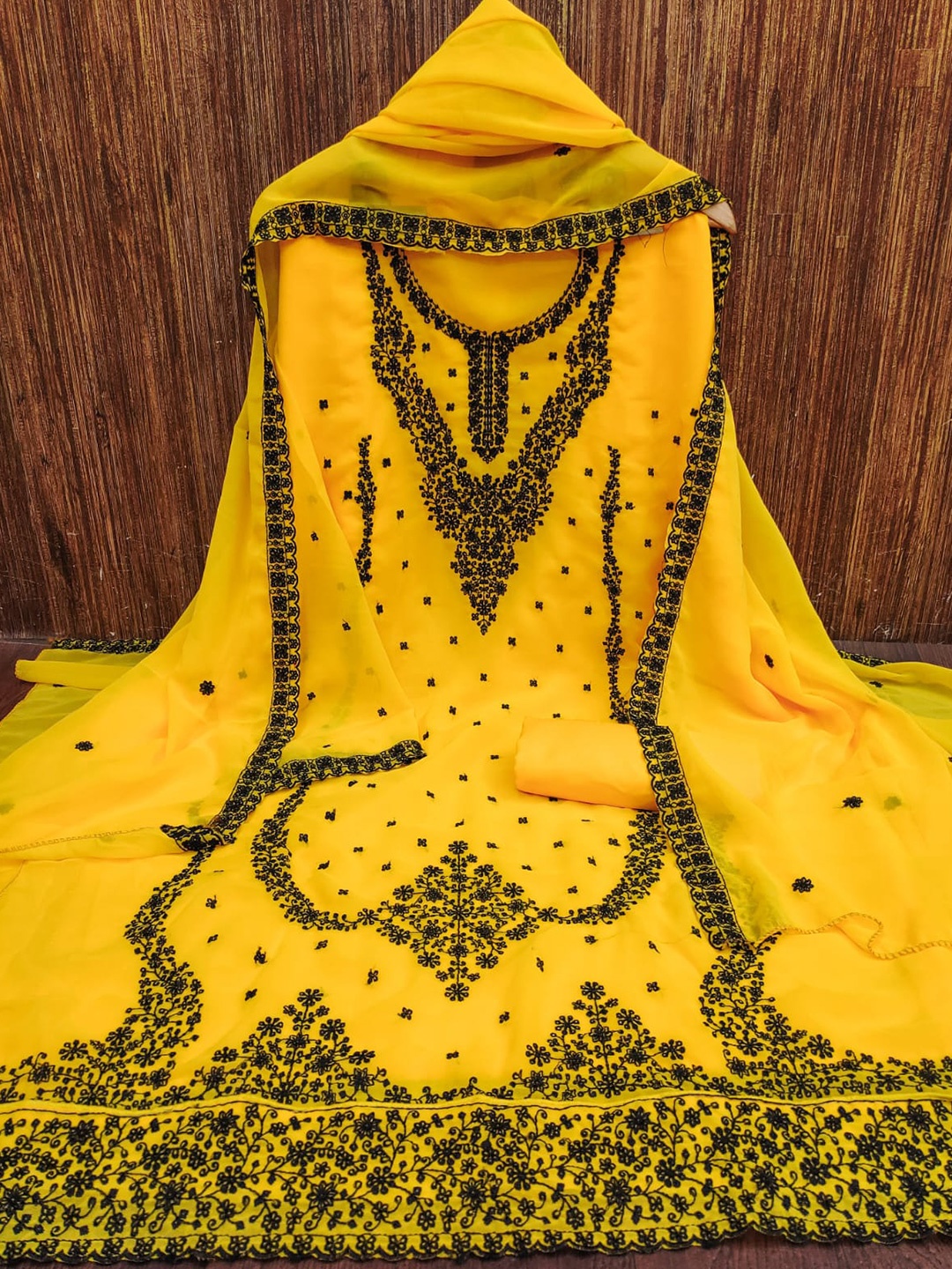 

mimi design Floral Embroidered Unstitched Dress Material, Yellow
