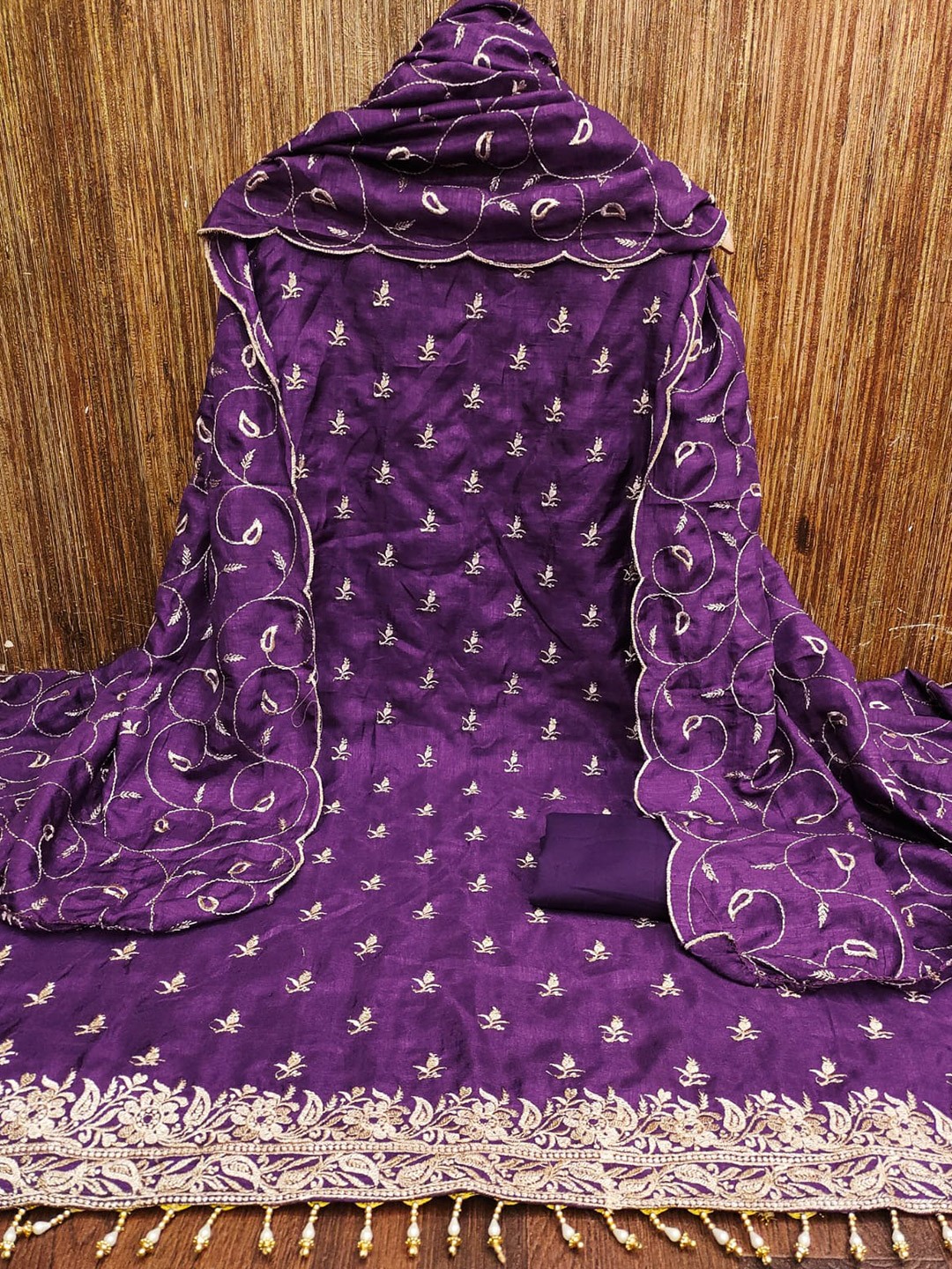 

mimi design Embroidered Unstitched Dress Material, Purple