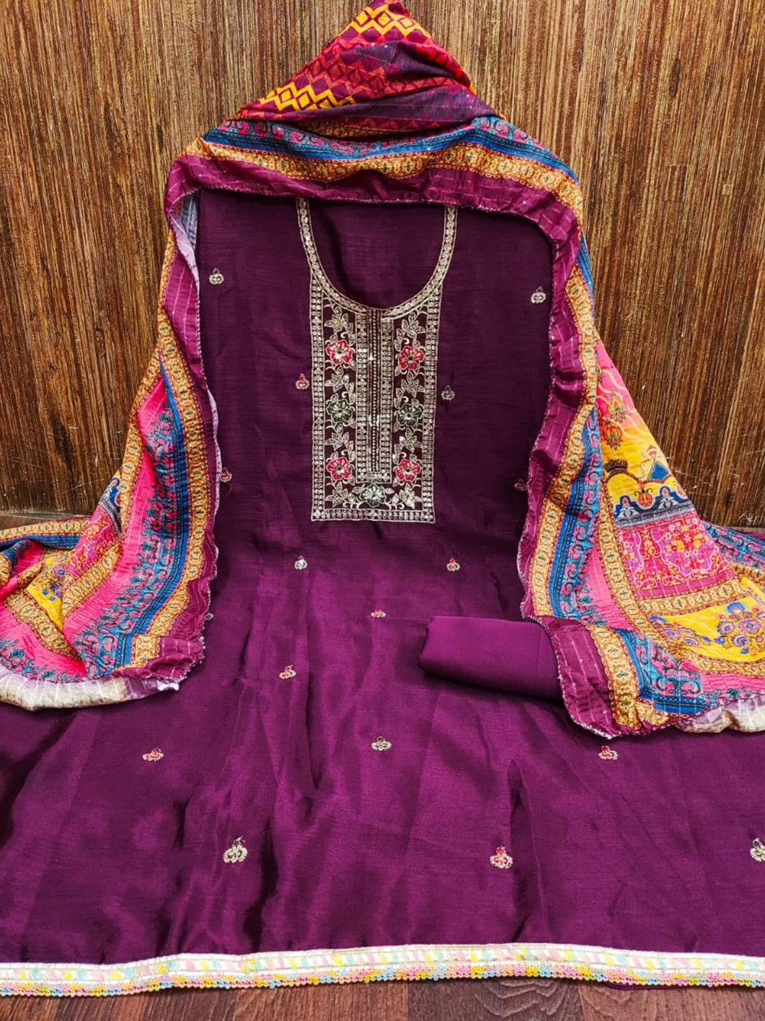 

mimi design Floral Embroidered Unstitched Dress Material, Purple