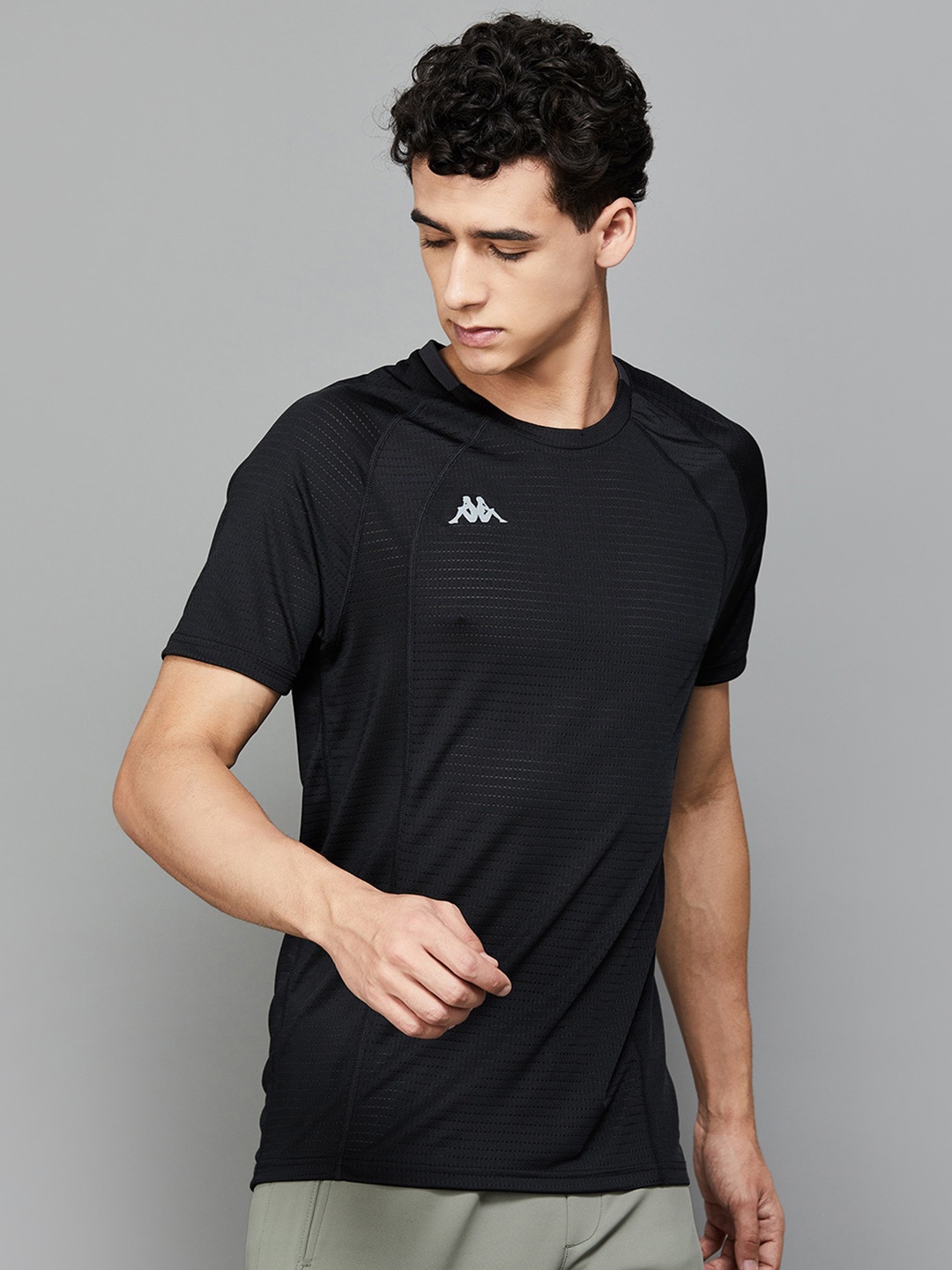

Kappa Raglan Sleeves T-shirt, Black