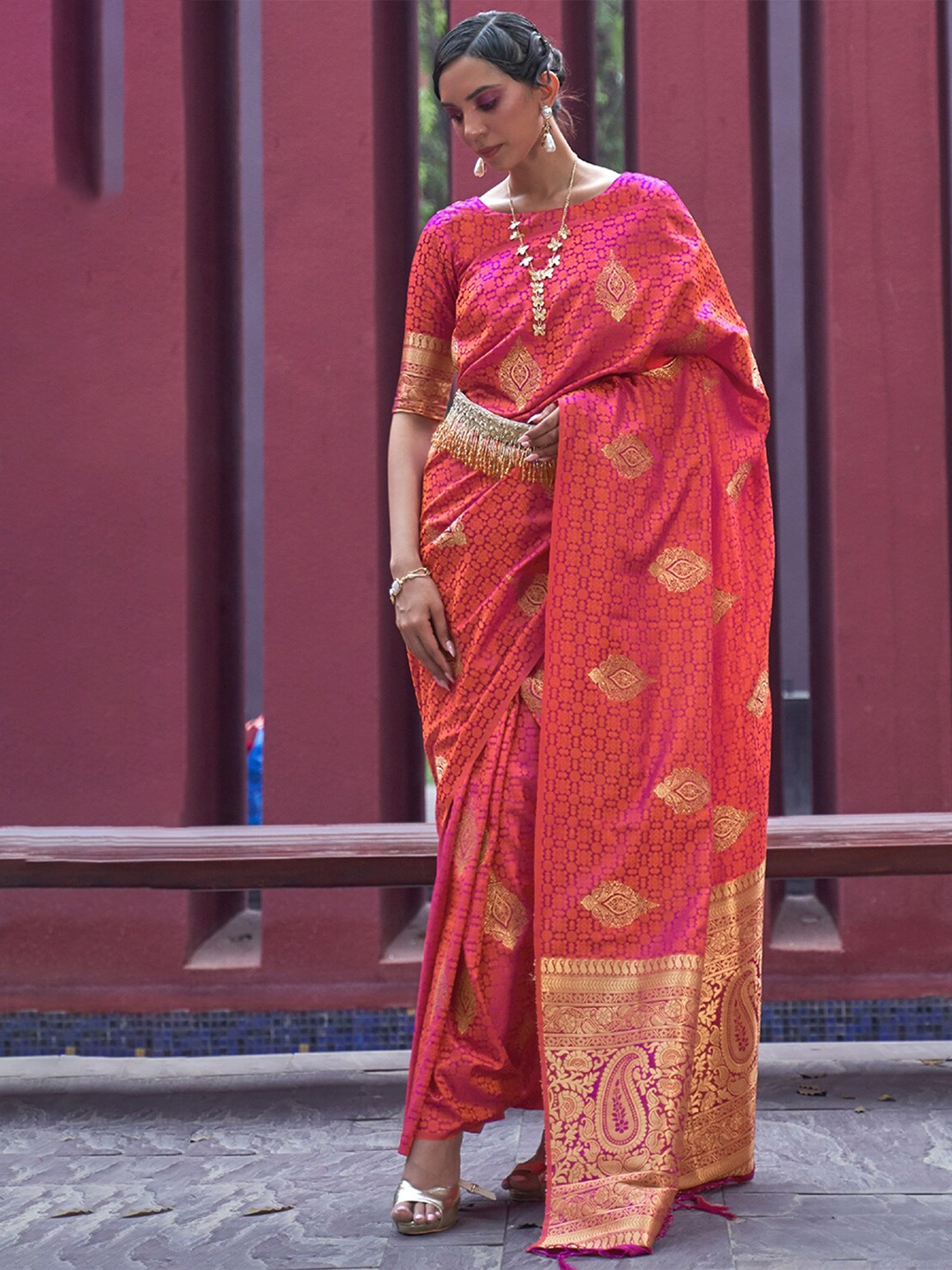 

DEVATITHI Ethnic Motifs Woven Design Zari Banarasi Saree, Orange