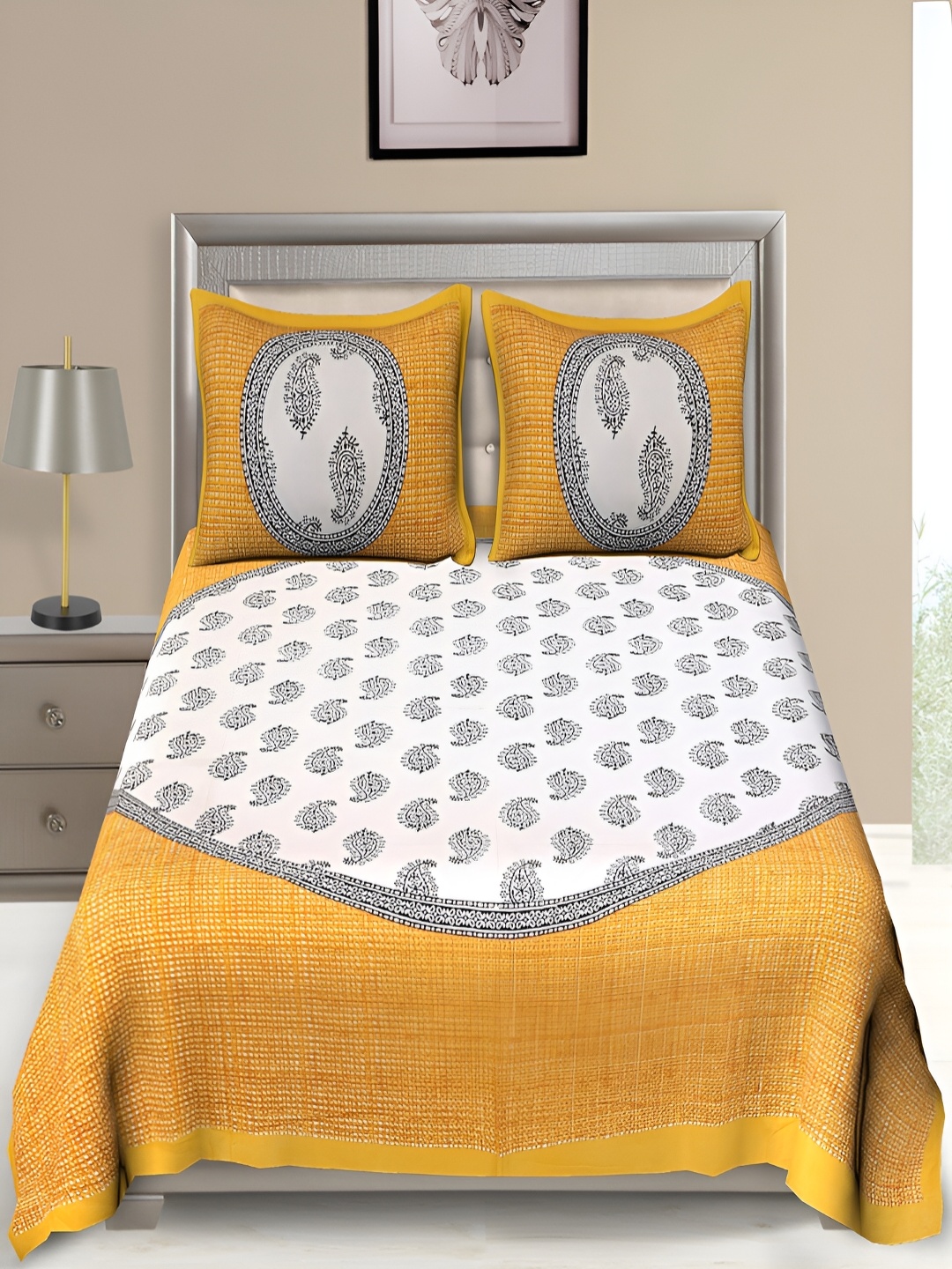 

UNIQCHOICE Yellow & White Printed Cotton 120 TC Queen Bedsheet With 2 Pillow Covers