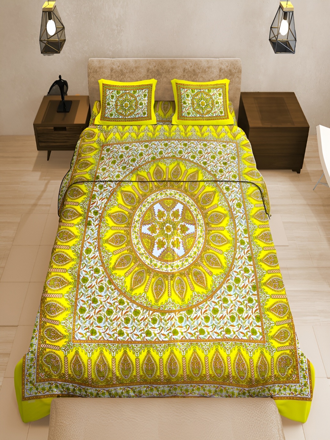 

UNIQCHOICE Yellow & White Floral 120 TC Cotton Queen Bedsheet with 2 Pillow Covers