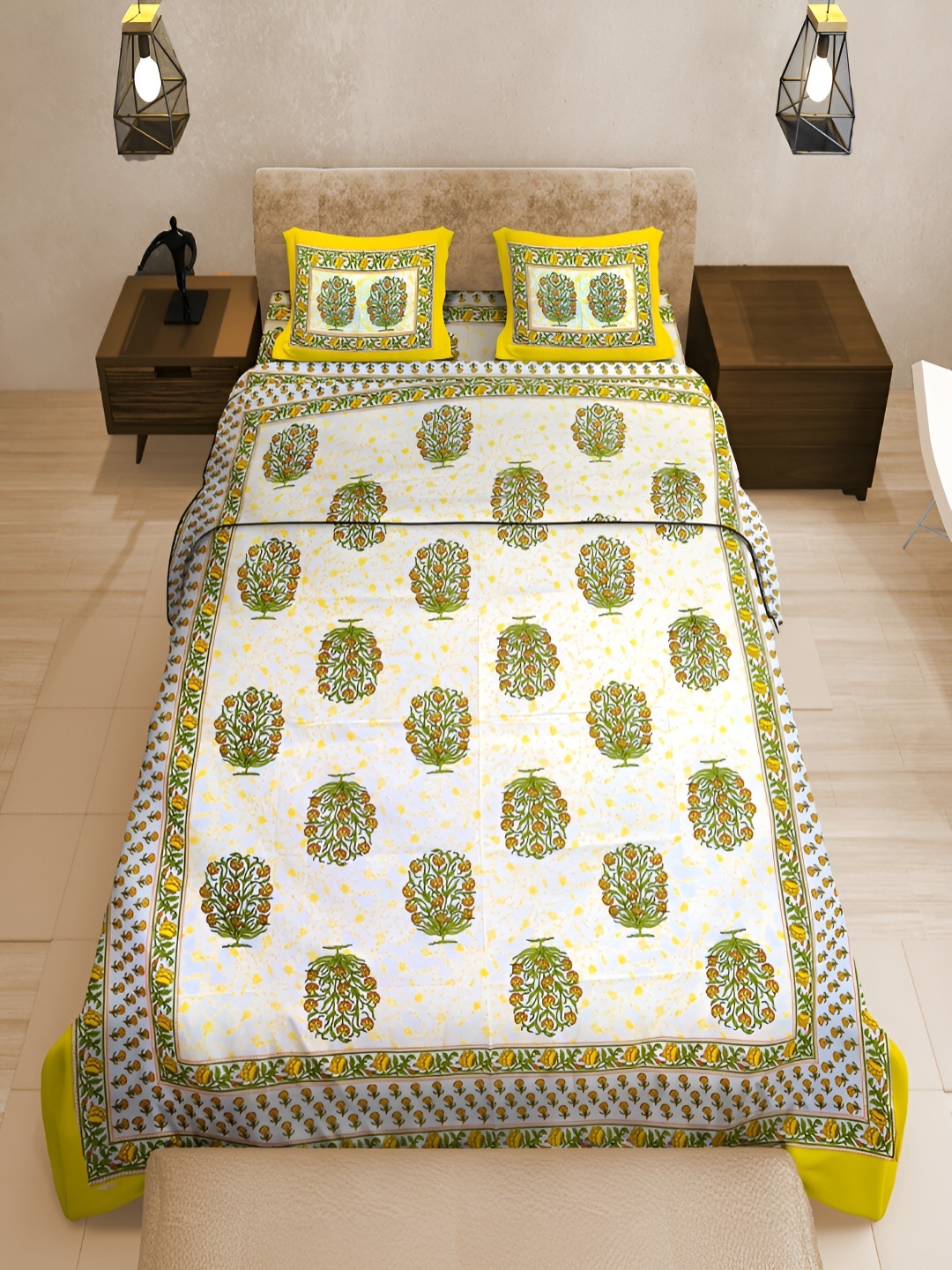 

UNIQCHOICE Yellow & White Floral 120 TC Cotton Queen Bedsheet with 2 Pillow Covers
