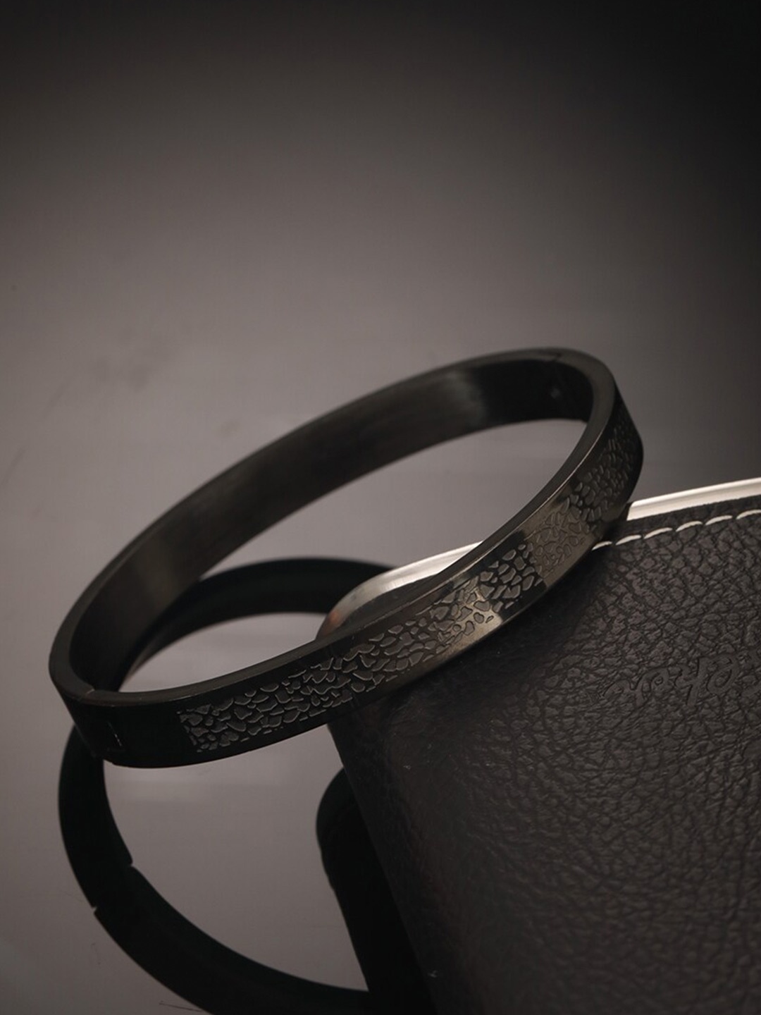 

Jazz and Sizzle Men Stainless Steel Textured Kada Bracelet, Black